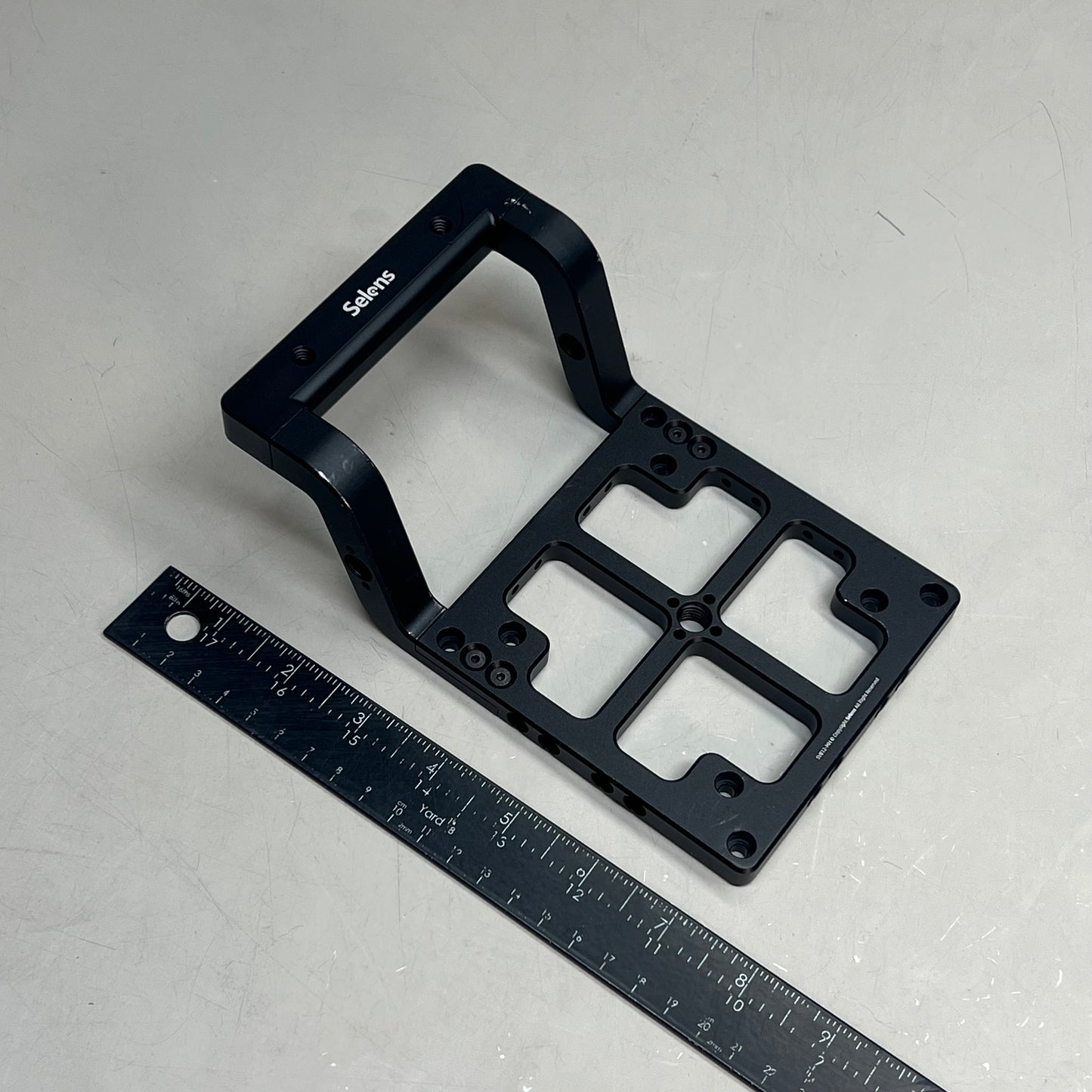 SELENS Monitor Handle w/ Ability To Attach Accessories For VESA Monitor SVB12-MH