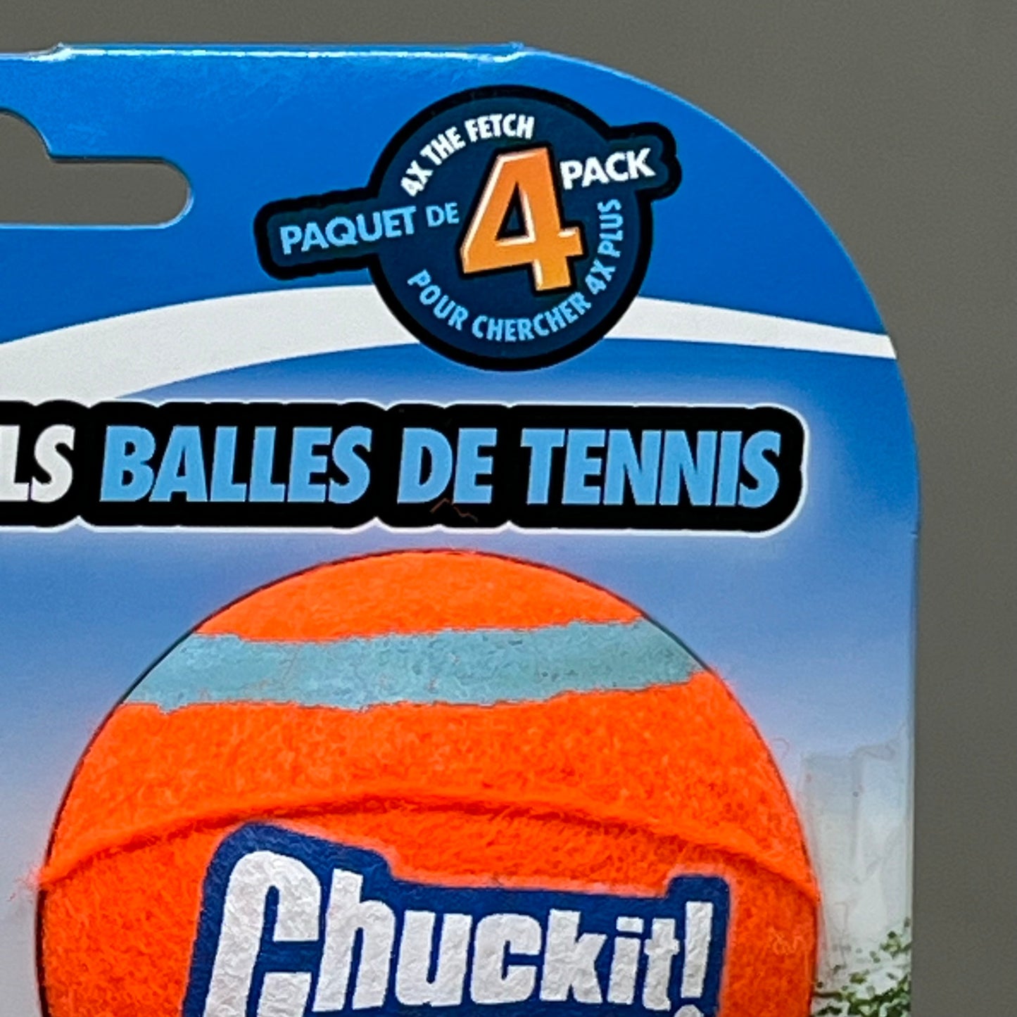 ZA@ CHUCK IT! (4 PACK, 16 BALLS TOTAL) Durable Extra Thick Core Tennis Balls Dog Toys A