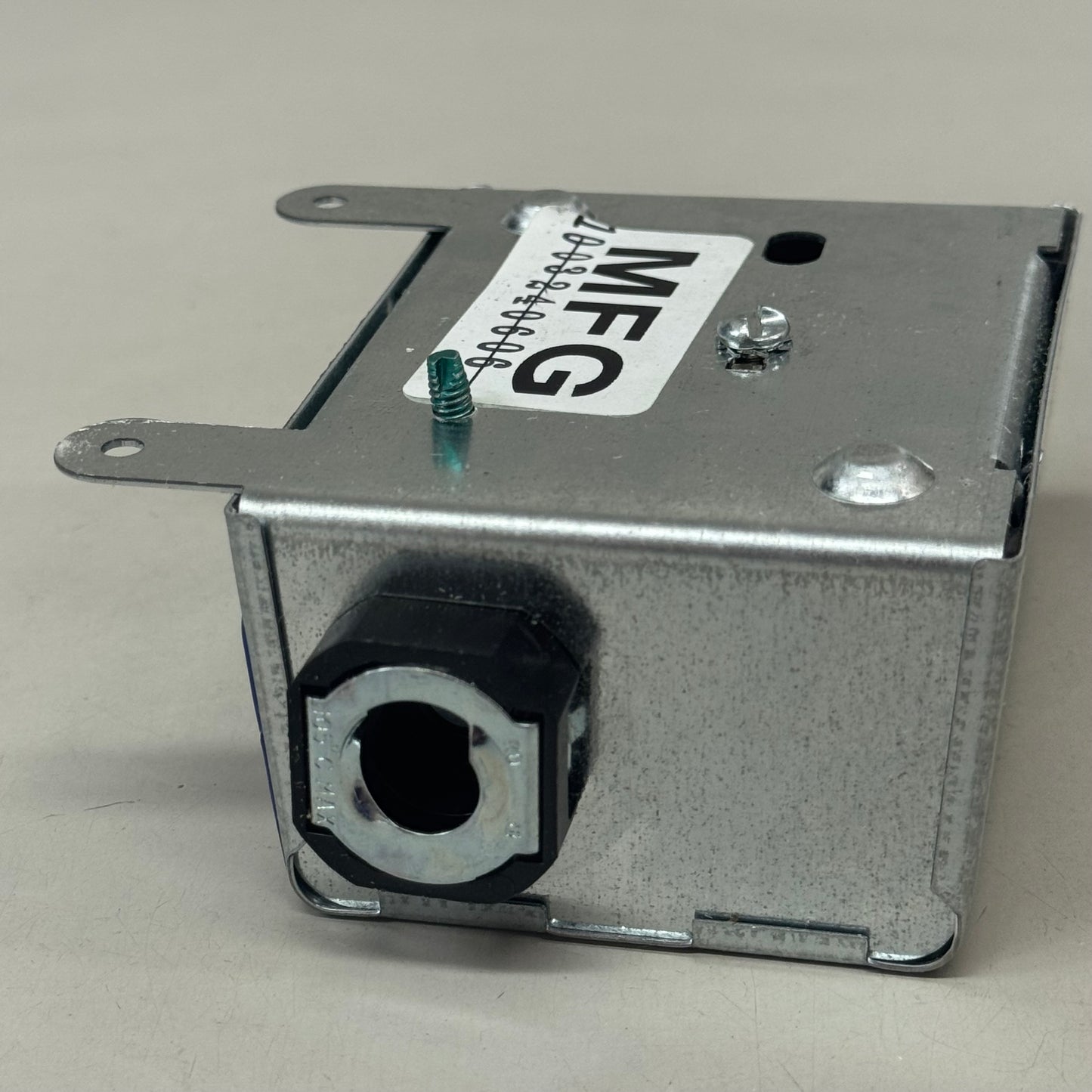 GAF Master Flow Adjustable Thermostat For Power Attic Vents 900321 (New Other)