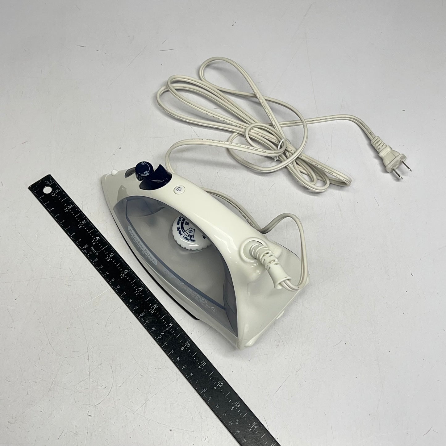 ZA@ PROCTOR SILEX Lightweight Iron 3-way Position Sensing White/Blue (Distressed Packaging)