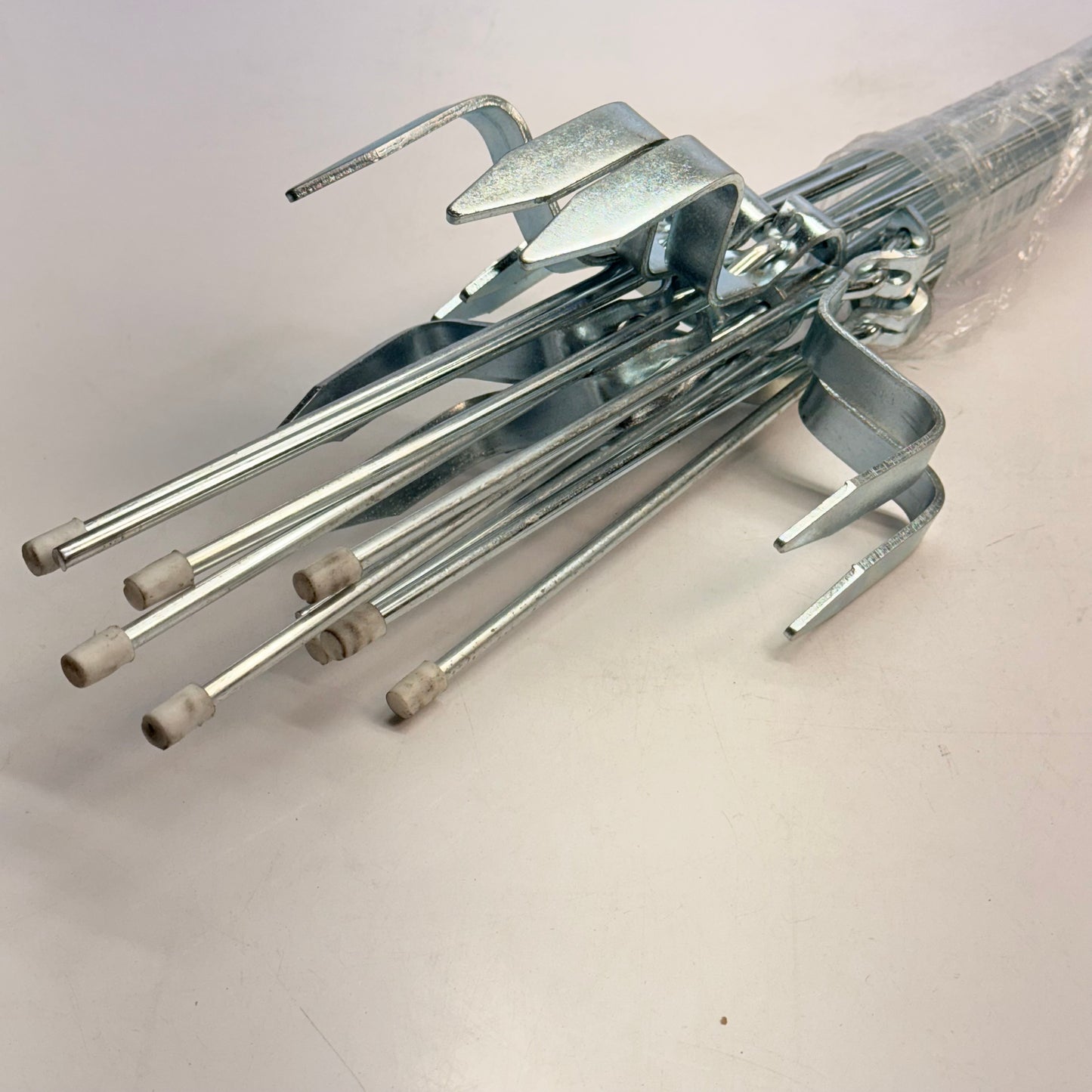 ZA@ FENSMILE (8 PACK) Fence Shock Systems Pig Tail Galvanized 41 in White (New-AS-IS)