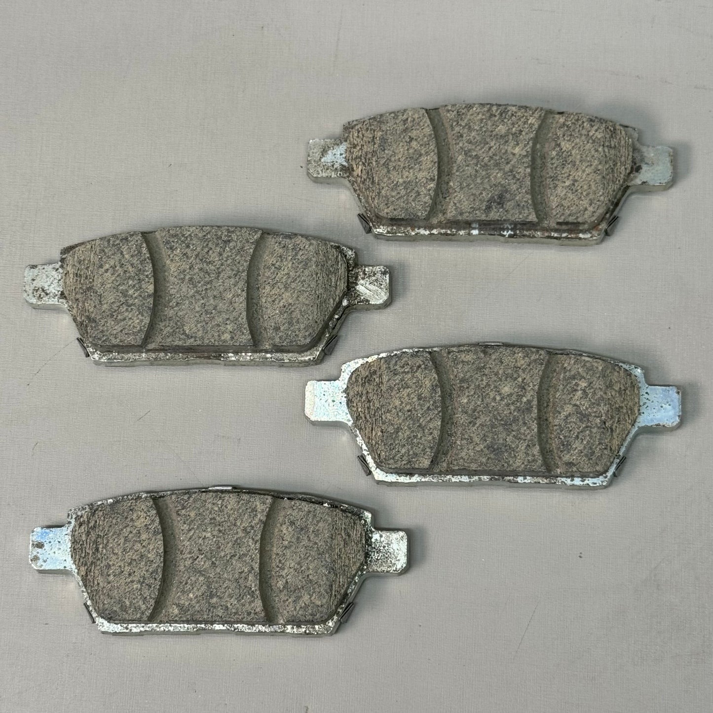 WAGNER OEx Ceramic Disc Brake Pad Set 5" x 2" Grey OEX1161