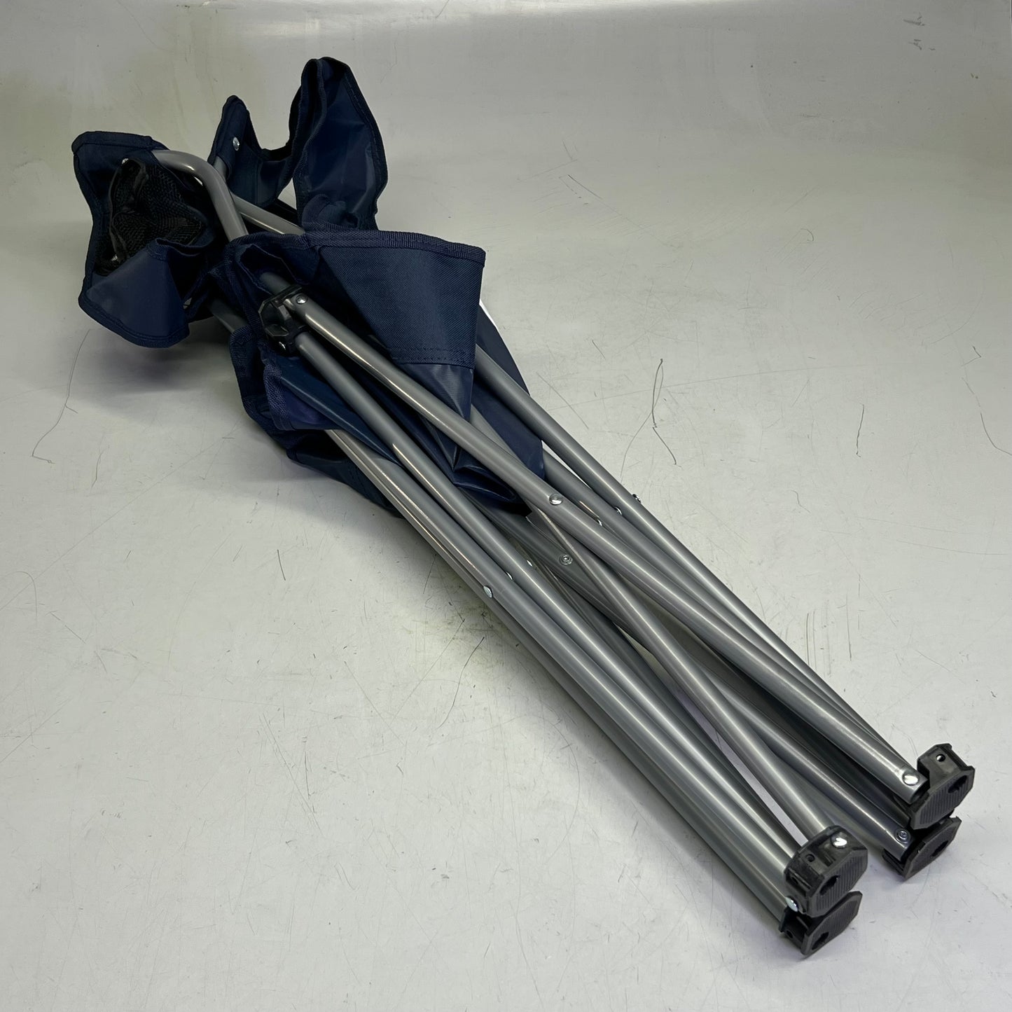 OZARK TRAIL Folding Chair Sz 32"W x 19"D x 32"H FC-96806BOD, Dark Blue