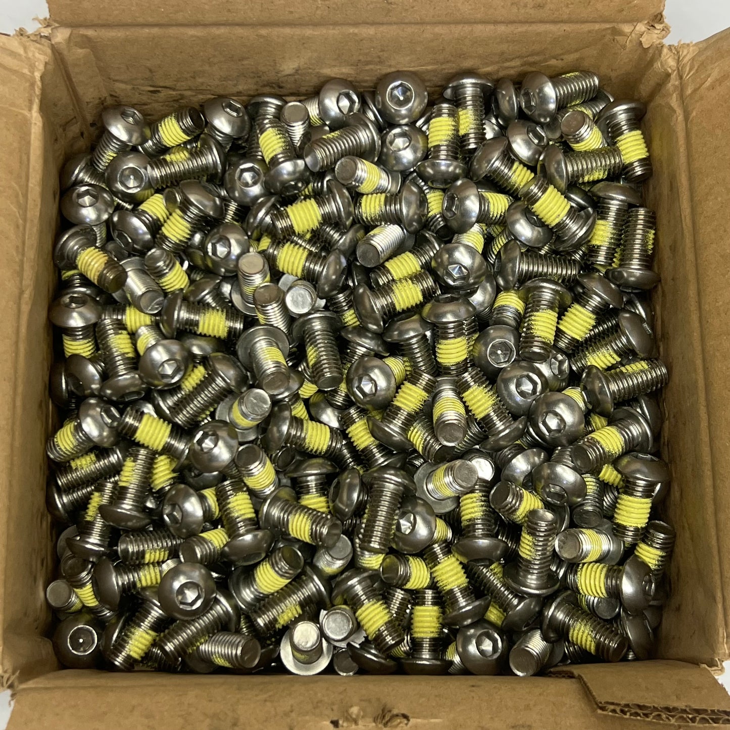 HORIZON GLOBAL (1000 Units) Stainlees Steel Button Head Socket Cap Screw Sz 7/16 01292007