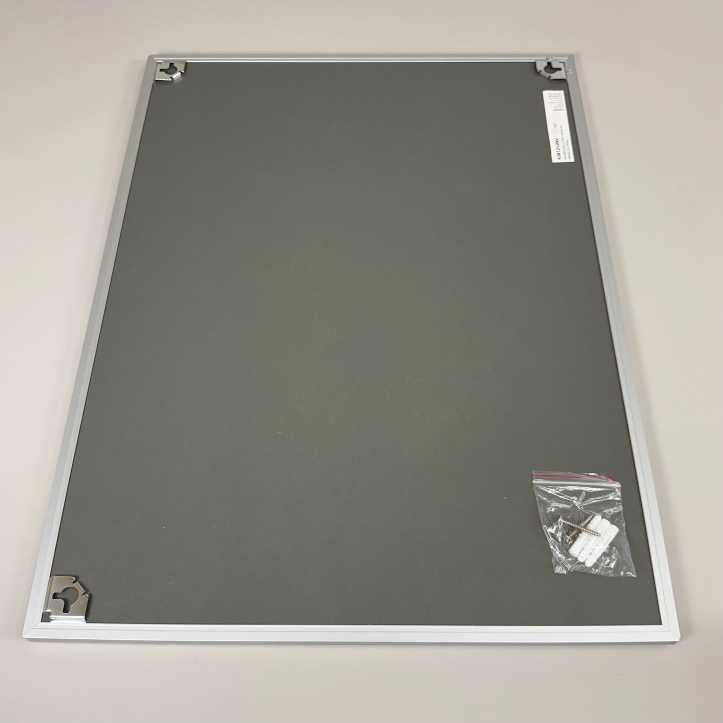 UNIVERSAL Natural Cork Board w/ Satin Finished Aluminum Frame 24"X18" UNV-43612