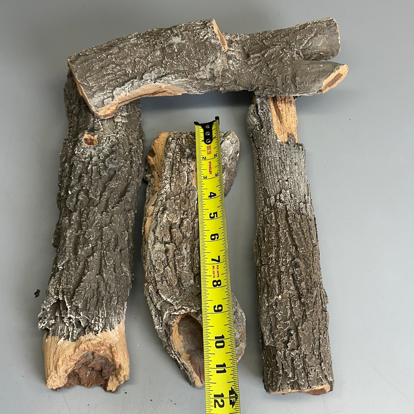 Grand Canyon FPAWO-18-24 Weathered Oak Fire Pit Logs Open Packaging