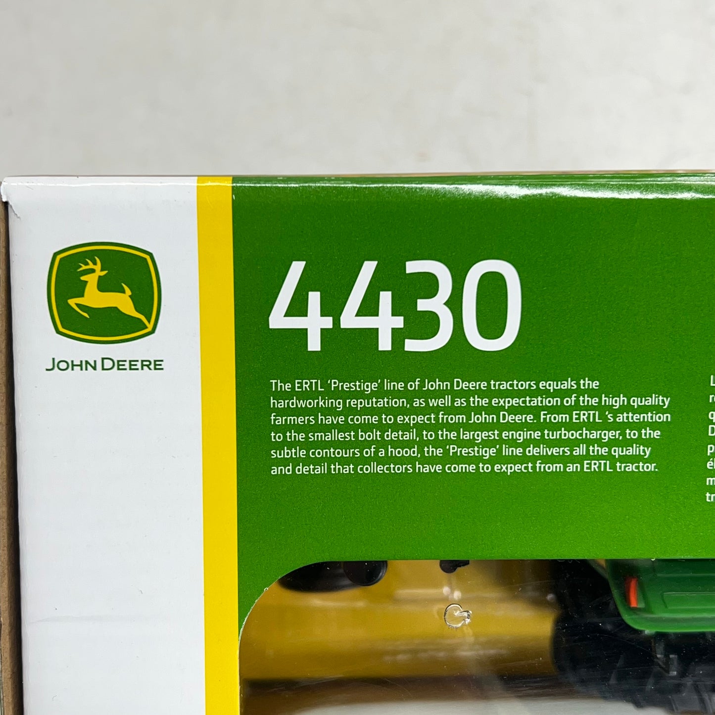 JOHN DEERE Prestige Collection Tractor 1/13 Die-cast Metal Replica Green 4430