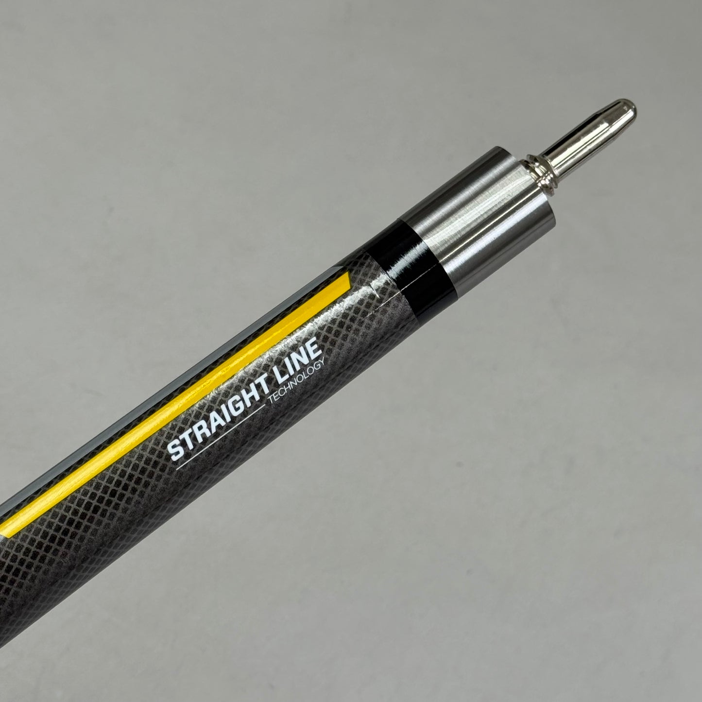 MIZERAK Premium Carbon Composite 3D Grip Cue 58" (Distressed Packaging) P1883B