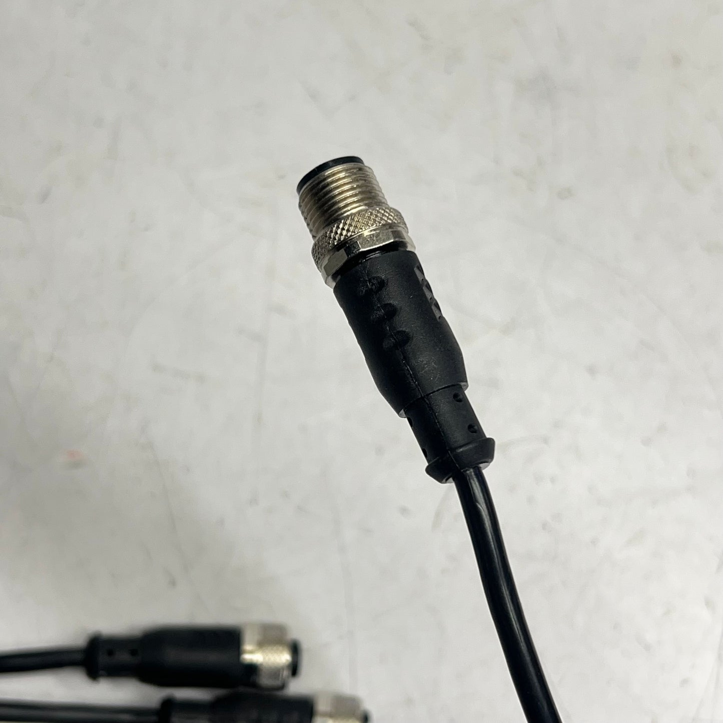 IFM Electronics Y Splitter Cable High Range Wide Operate Temp Range 24DC EY5053