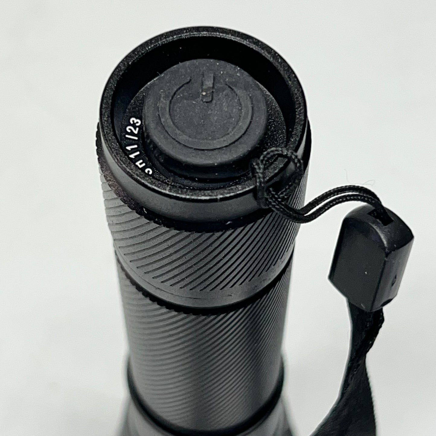 NAPA Rechargeable Flashlight 720 Lumens Work Light 85-912