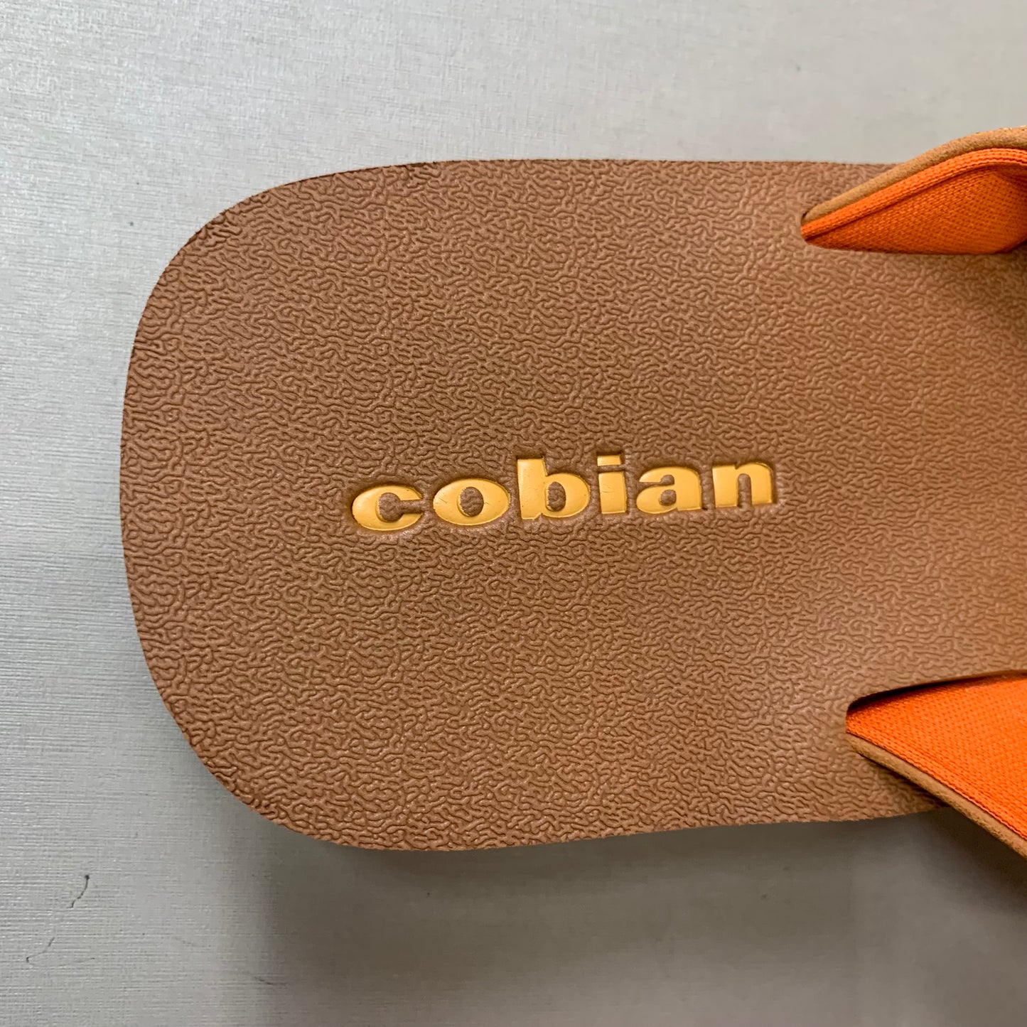 COBIAN Foamie Full Arch Support Sandals Men's Sz 10, 43 Eu Brown FAO25-200-10