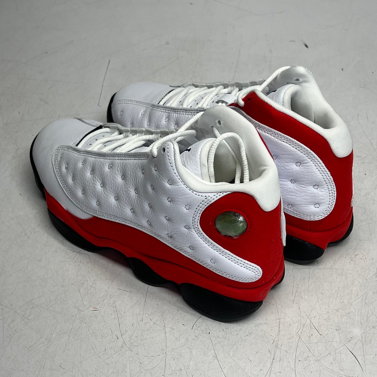 AIR JORDAN 13 Retro Sneaker Men Sz 11.5 White Black True Red 414571-102 (As-Is)