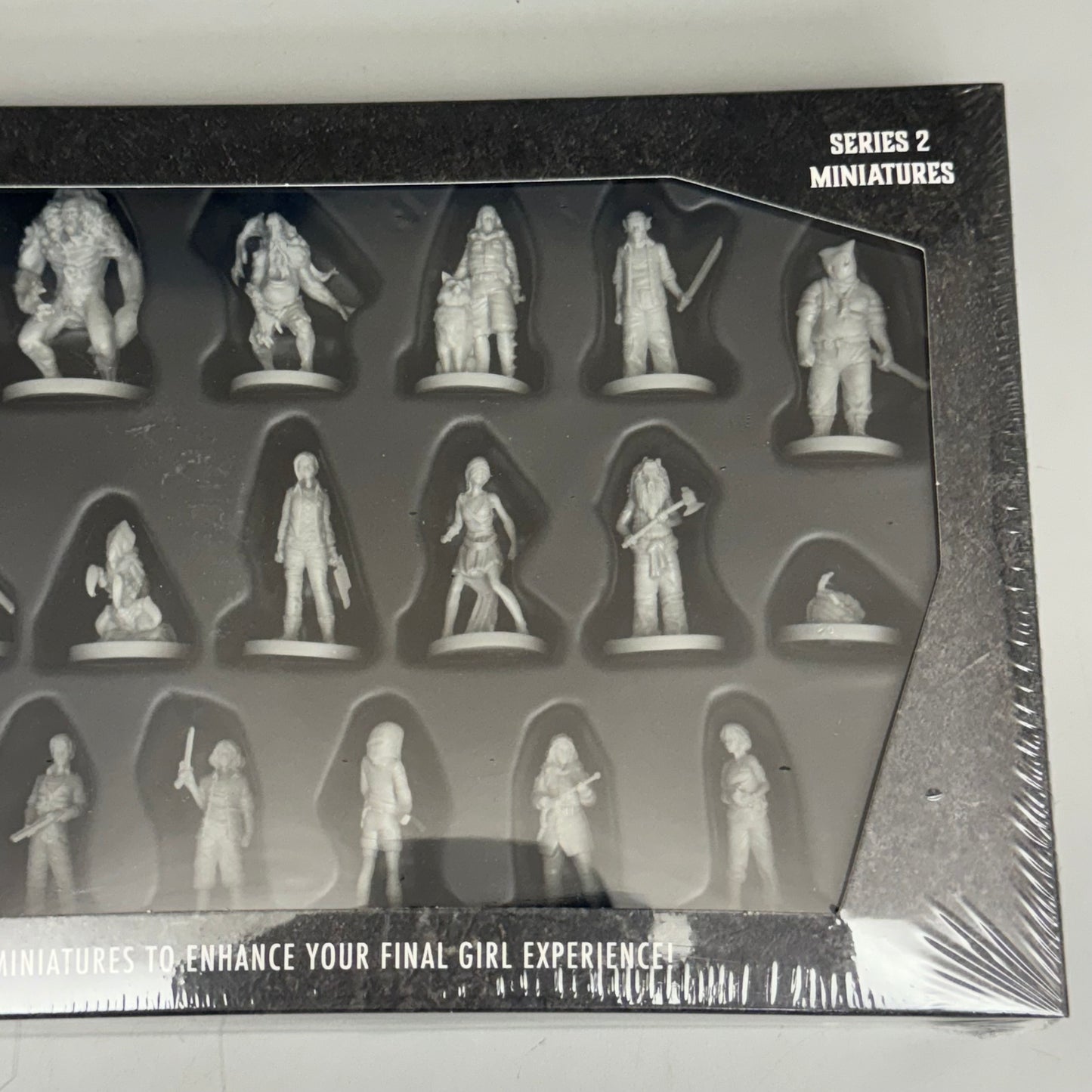 FINAL GIRL 2PK Series 2 Miniatures 22 Figurines Gray