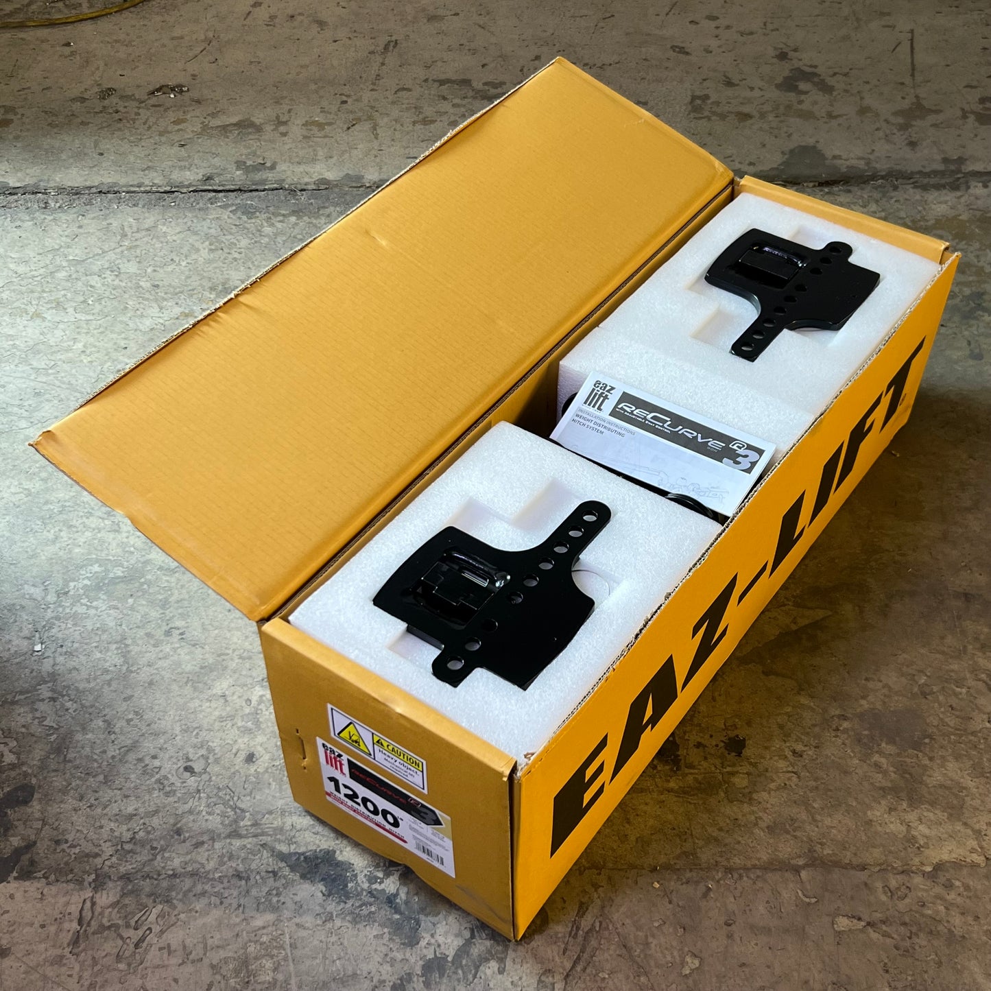 EAZ-LIFT Recurve R3 Weight Distribution Hitch With Sway Control 1200 lb. TW/15000lb GTWR 48753-A