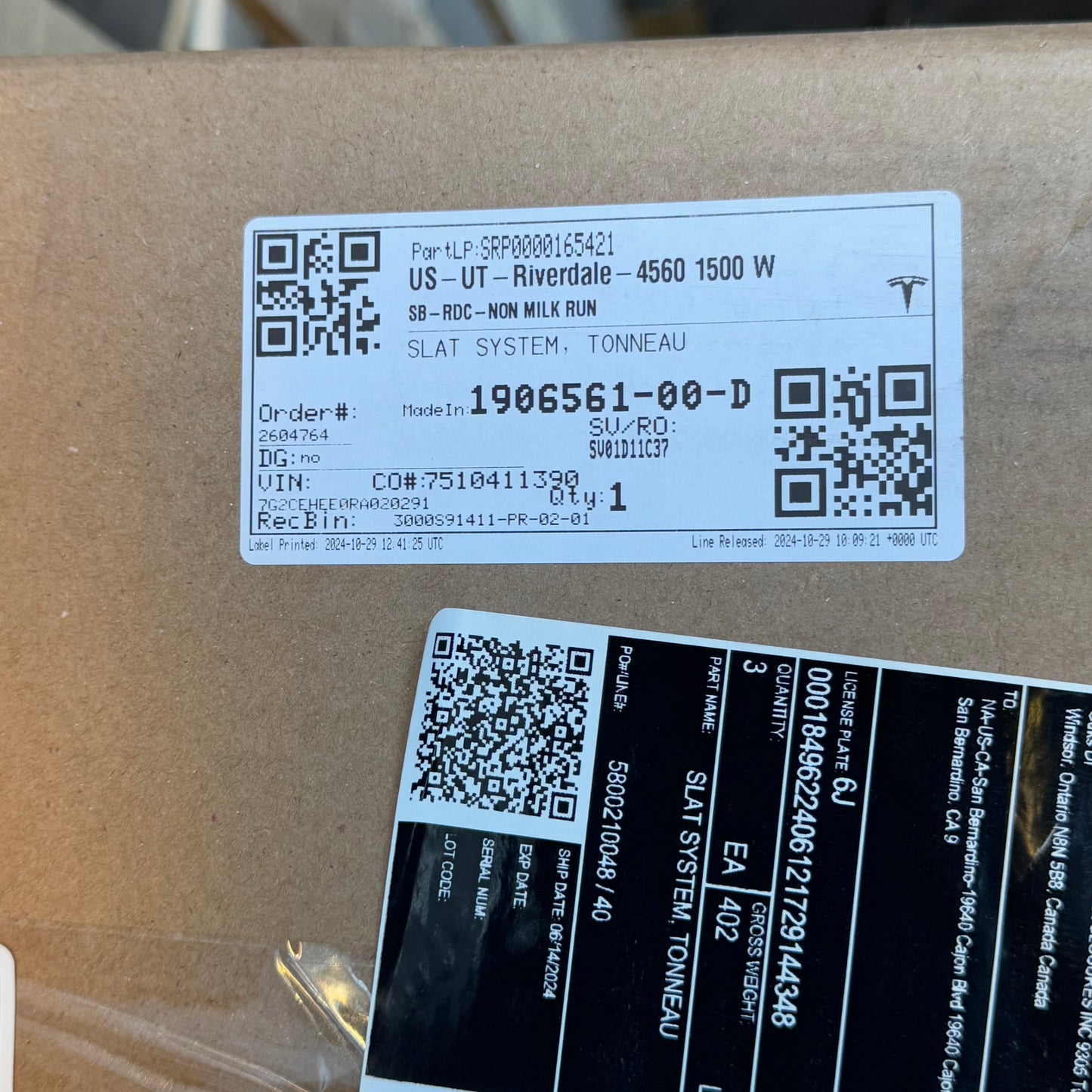 TESLA Slat System Tonneau Retractable Cover 1906561-00-D 59"W Black New Other