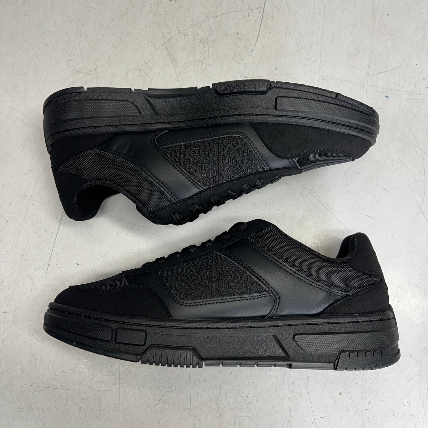HUGO BOSS Shoe Lace Up Trainers W/ Monogram Detailing Men's US Sz 10 Black 6073904