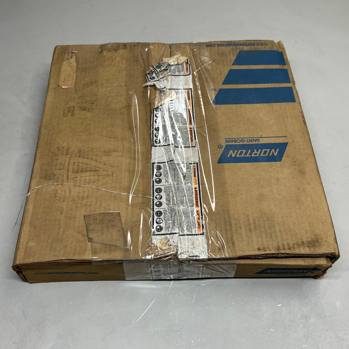 NORTON (10 PACK) High Speed Reinforced Cut off Wheel 16 X 1/8 X 1, Black