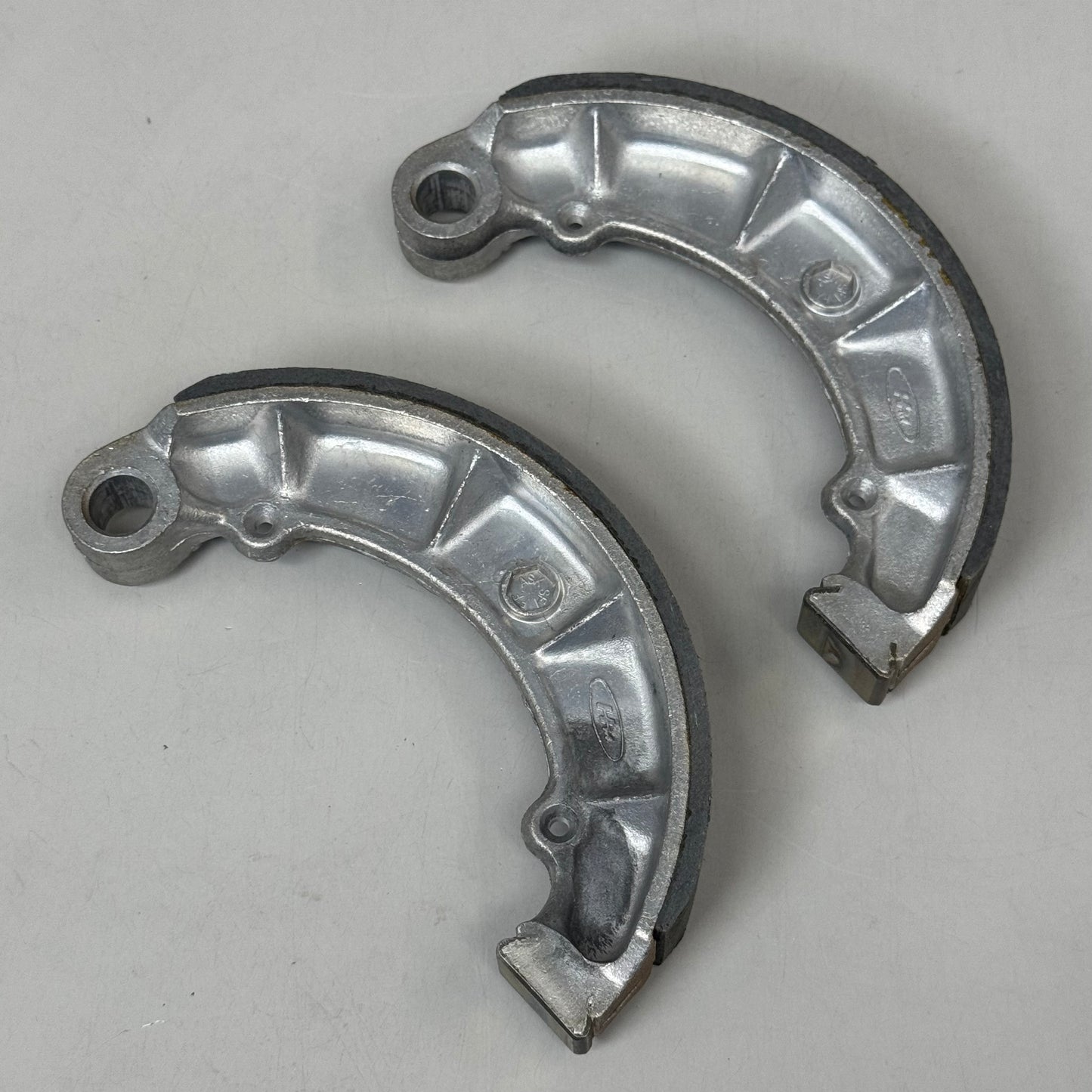 HONDA Brake Shoe Set ASK FOREMAN RUBICON FOURTRAX OEM 06430-HN2-000