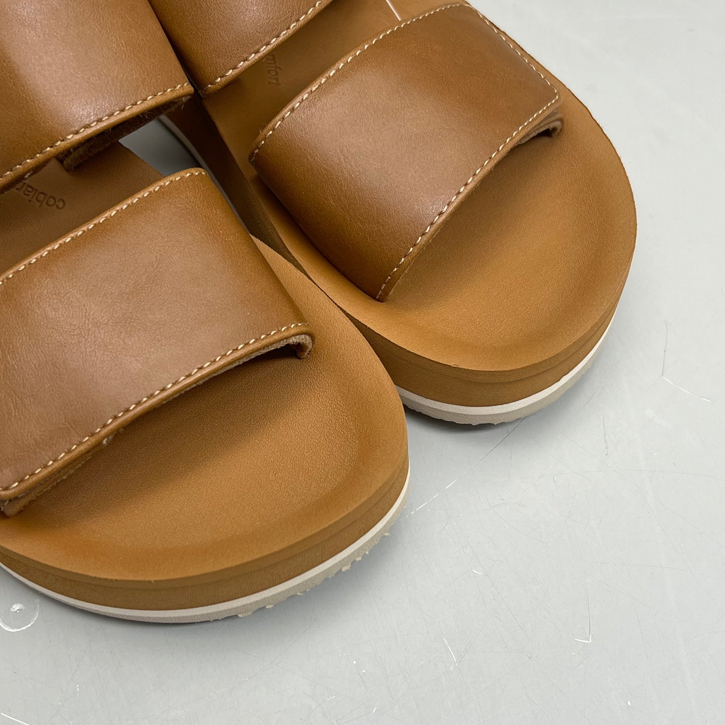 COBIAN Dana Rise Elevated Flatform Style Slide Women's Sz 8 Tan DNA24-230-08