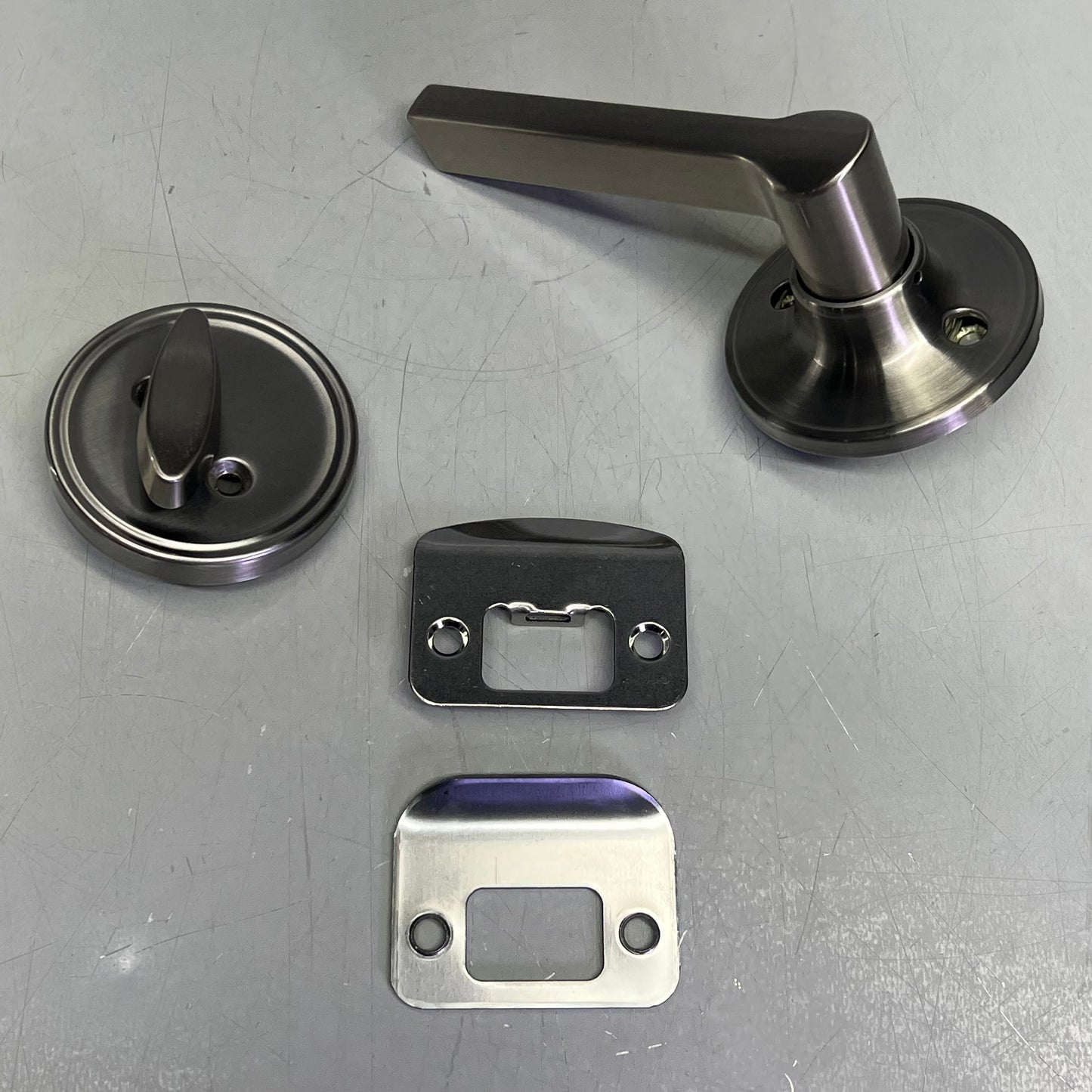 SCHLAGE J-Series Single Cylinder Keyed Entry Interior Bright Chrome JH59-SOL