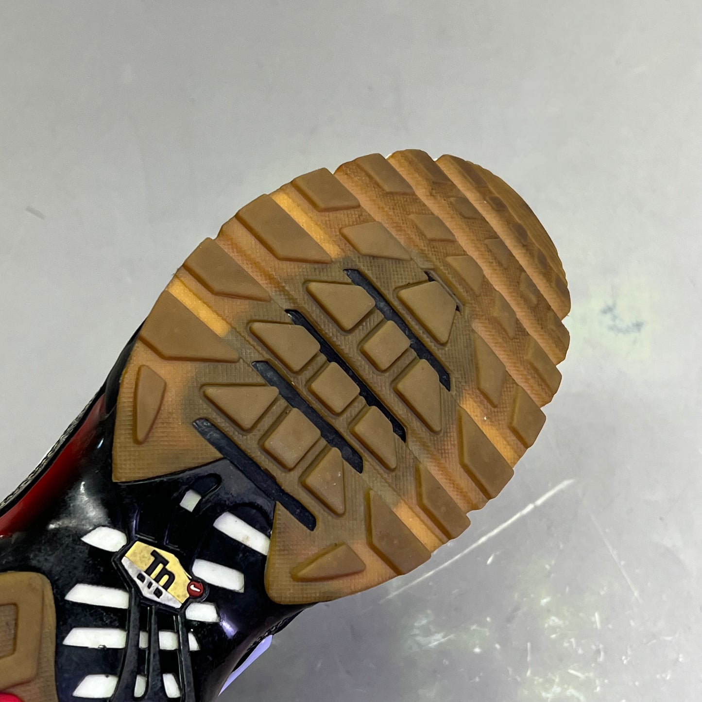 NIKE Air Max Plus SE Remix Pack Sneaker Men's Sz 11 (Pre-Owned)