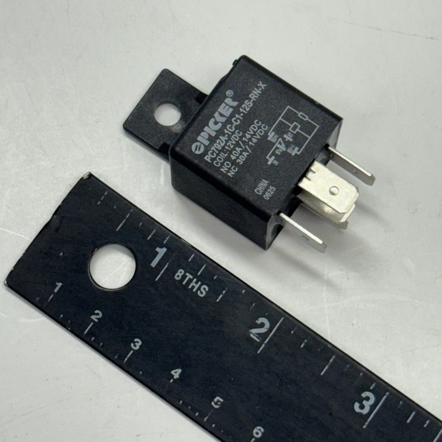 PICKER Automotive Relay 12VDC 40A/30A SPDT, Black C1-12S-RN-X