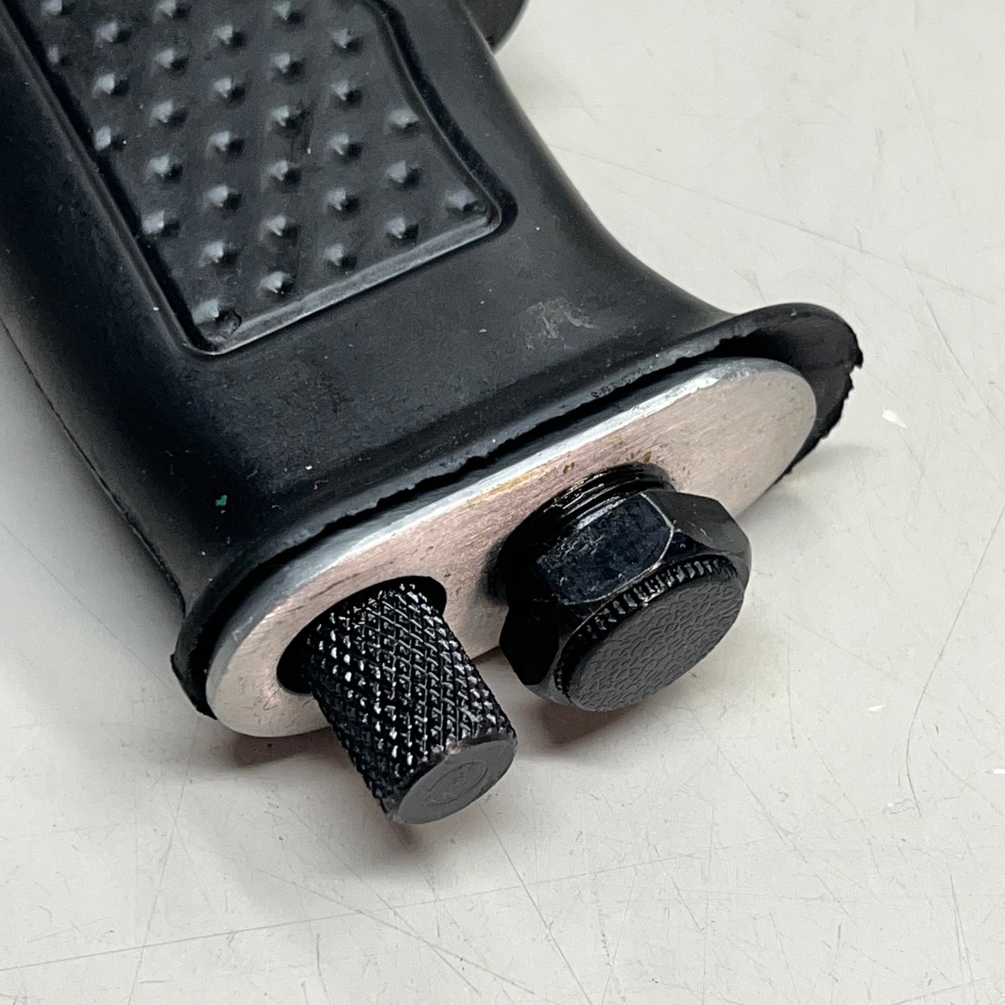 TRU-FLATE Air Chisel Hammer Hi FLO W/ 4 Chisels 4500 BPM 90 Psi 1/4" 25-560