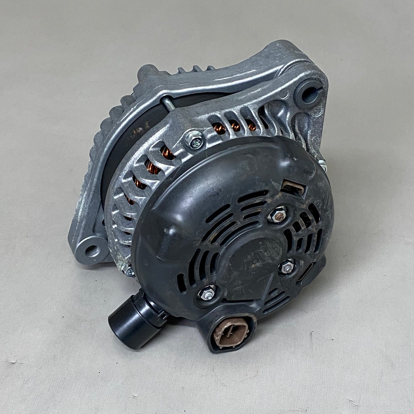 DENSO Alternator Replacement For Bosch, Wilson, Lester 210-0580