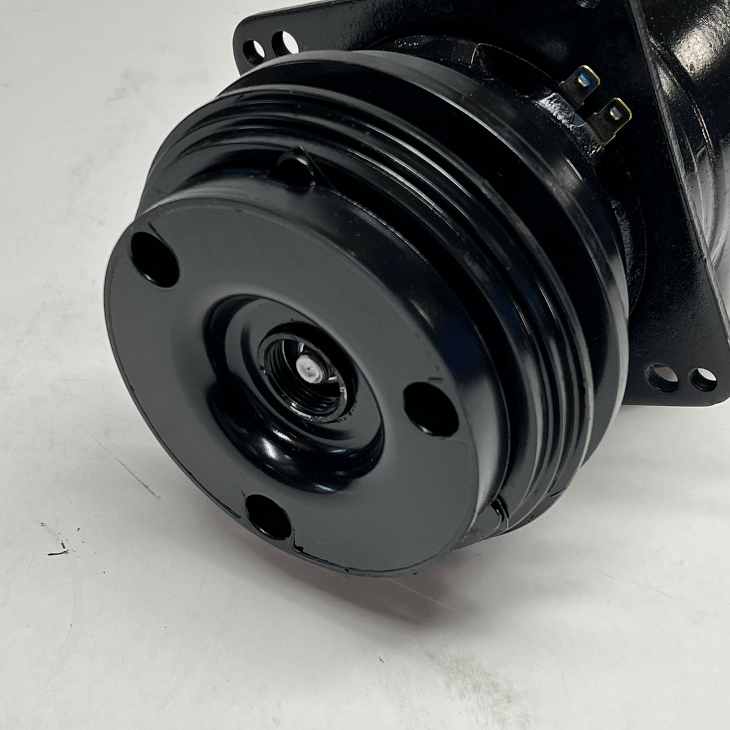 FOUR SEASONS Remanufactured A/c Compressor W/ Clutch Direct Mount 12 VDC 57089