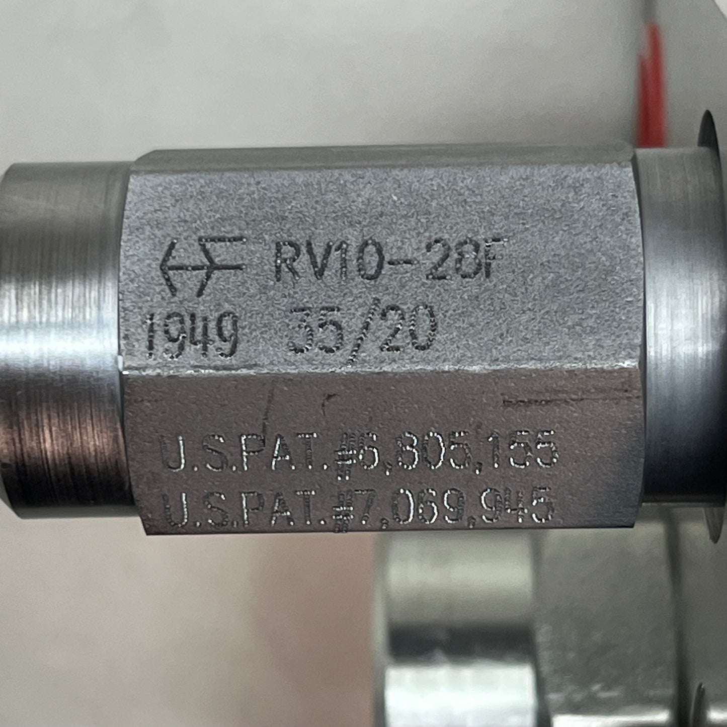 Hydraulic Block Use w/ Flow Regulator Valve FR12-30F HF62720-11 (New Open Box)