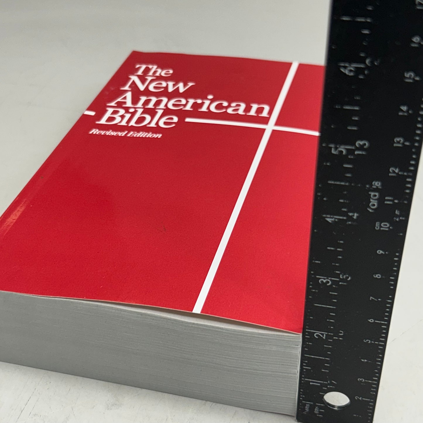 WORLD BIBLE PUBLISHING The New American Bible Revised Edition  1394 Pages Red
