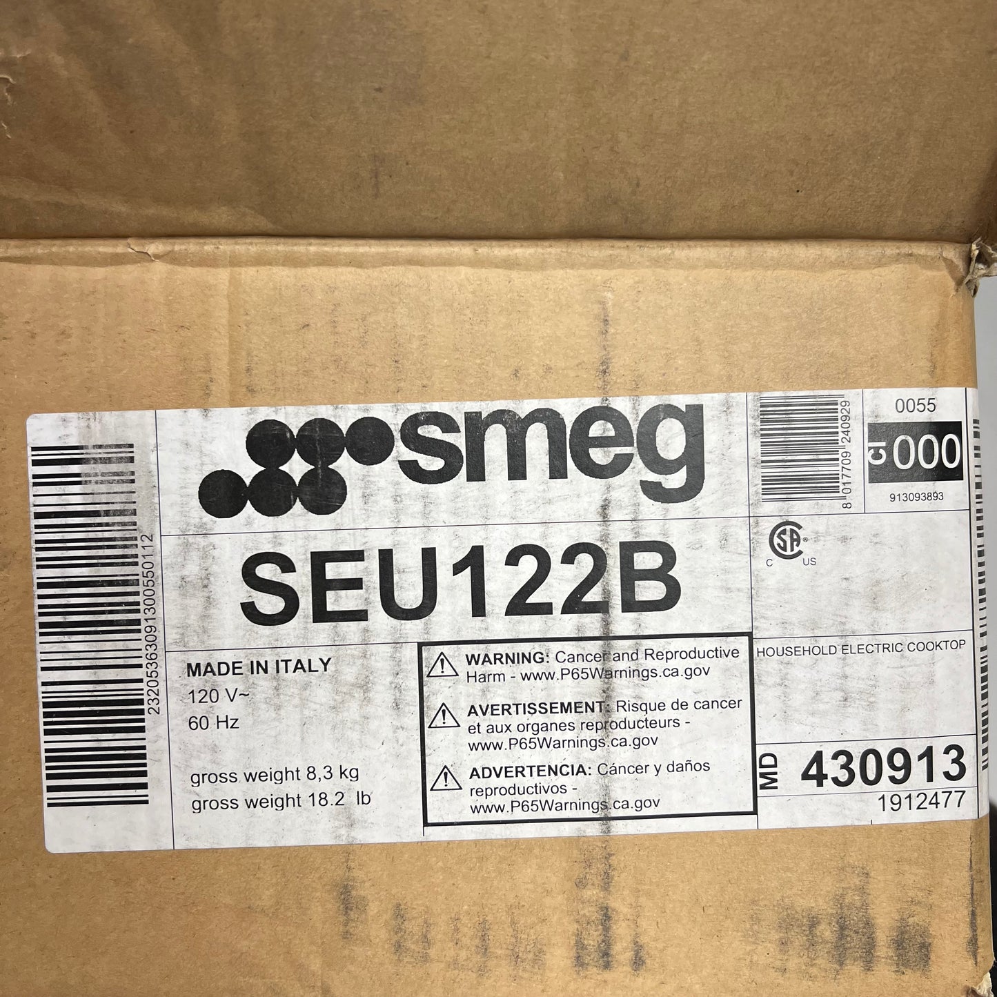 SMEG  Ceramic Cooktop Touch Display Consistent Temp Control 12" Black SEU122B
