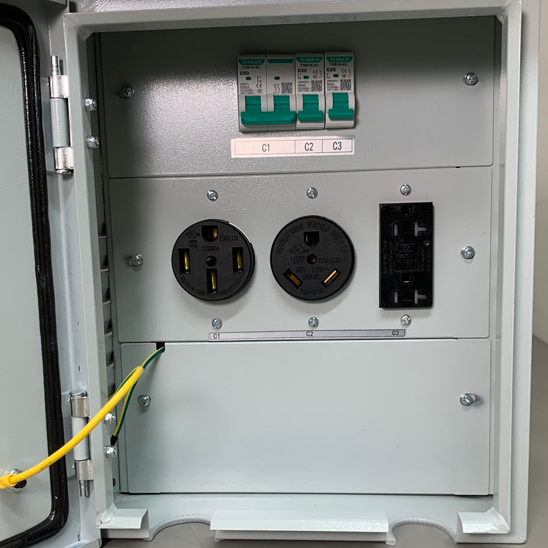 VEVOR RV Power Outlet Box Triplex Outlet Indoor/Outdoor 13.5