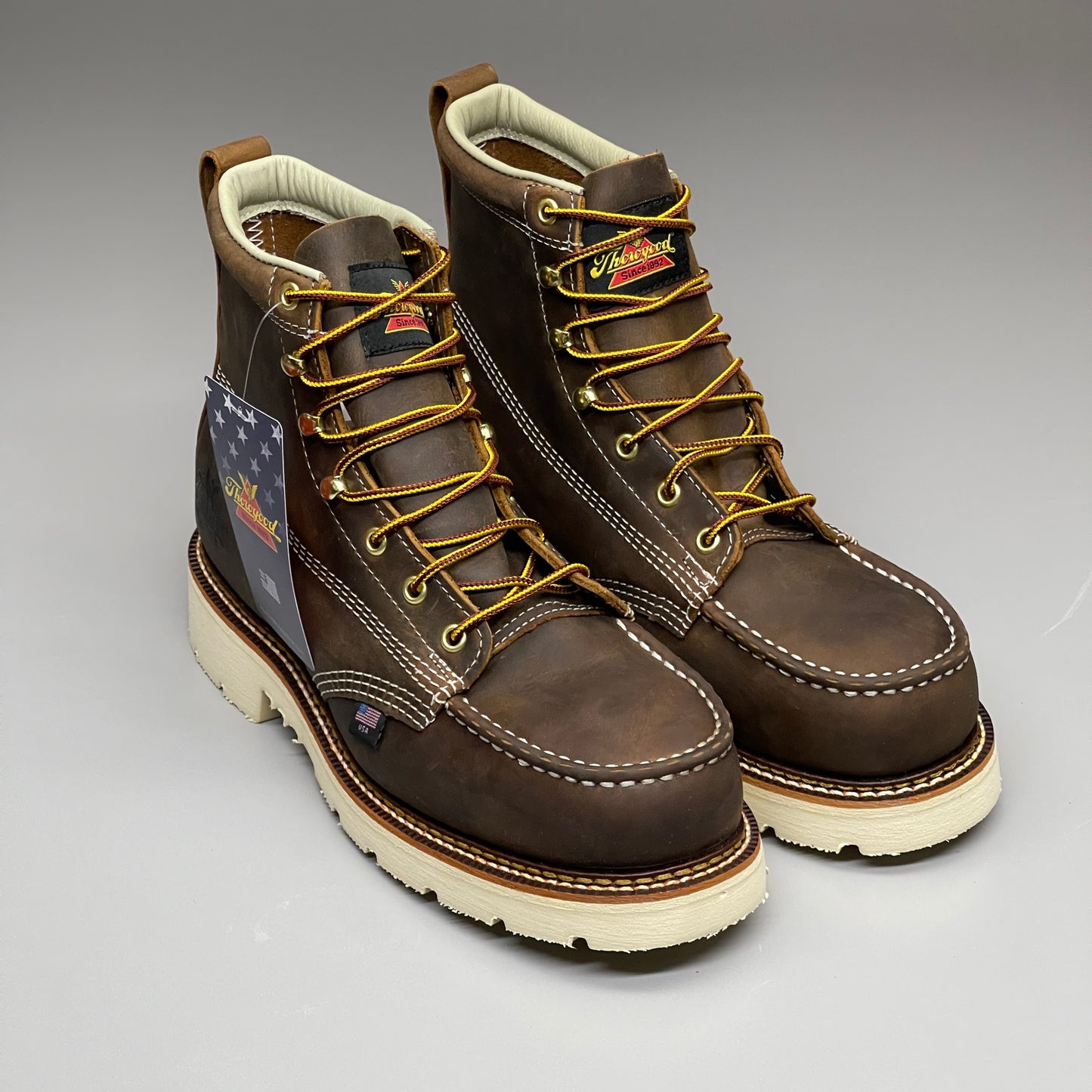 THOROGOOD Men's 6" Steel Toe Work Boot Sz 8.5 W D 804-4375 (New)
