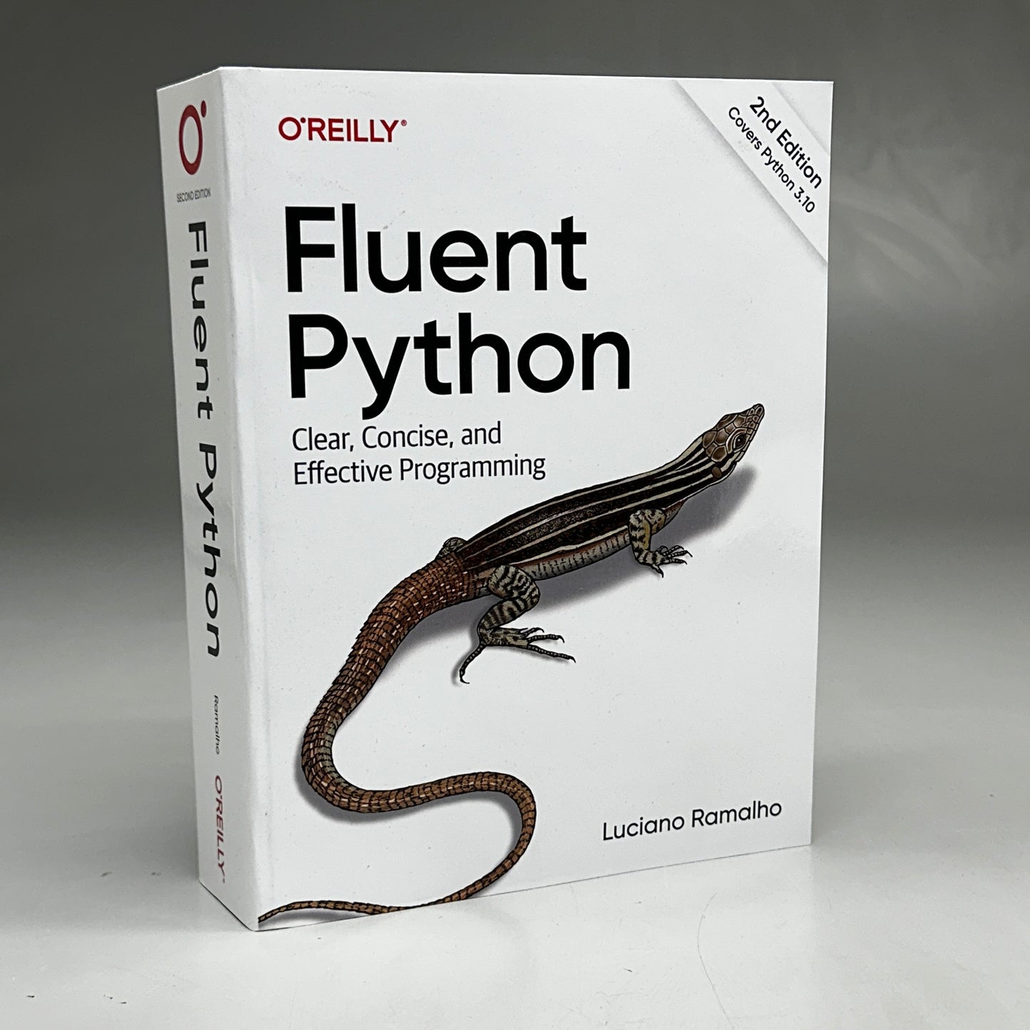 LUCIANO RAMALHO Fluent Python clear, concise, and effective programming 2nd Edition 2"x7"x9"