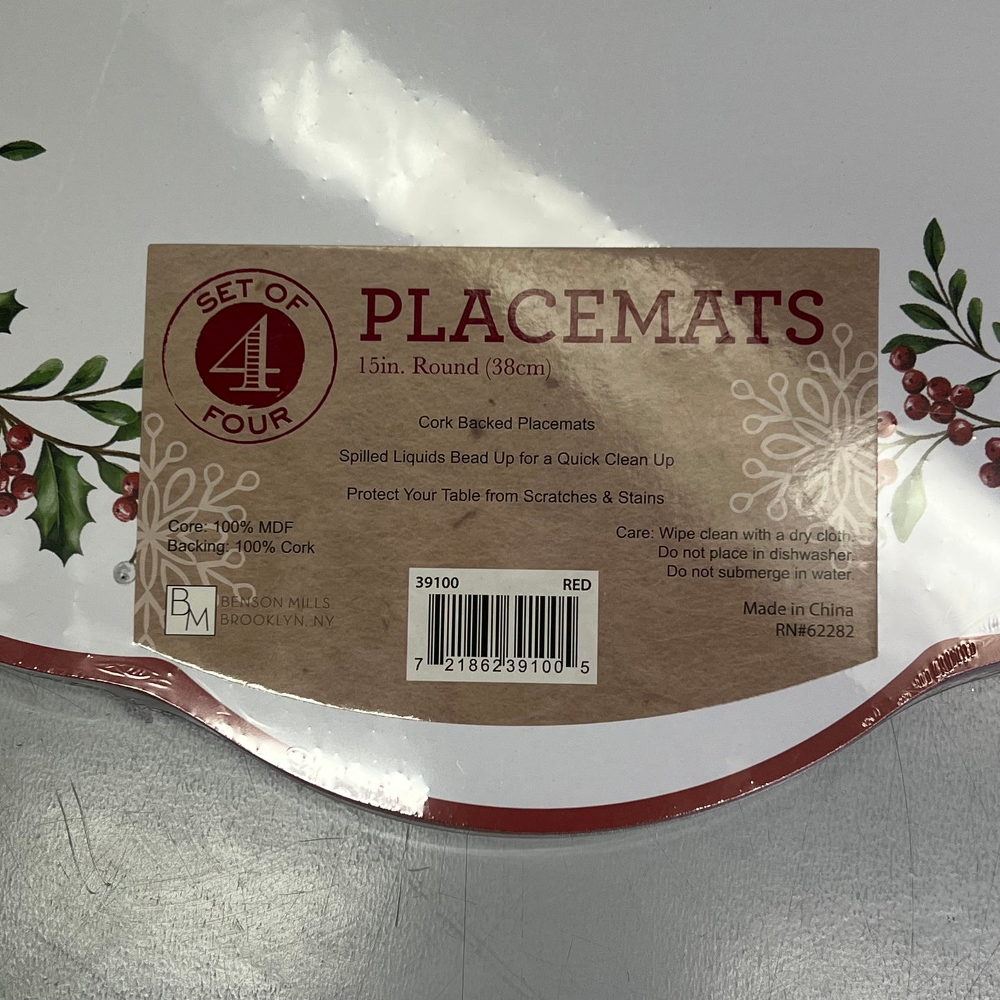 ZA@ BENSON MILLS (SET OF 4) Holly Wreath Scalloped Cork Backed  15" Red/White/Green