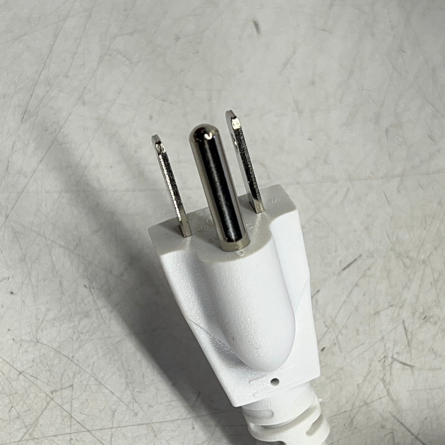 BRANCH In-Desk Power Outlets & Usb Powder Coated Steel  120V  13-11-00-00