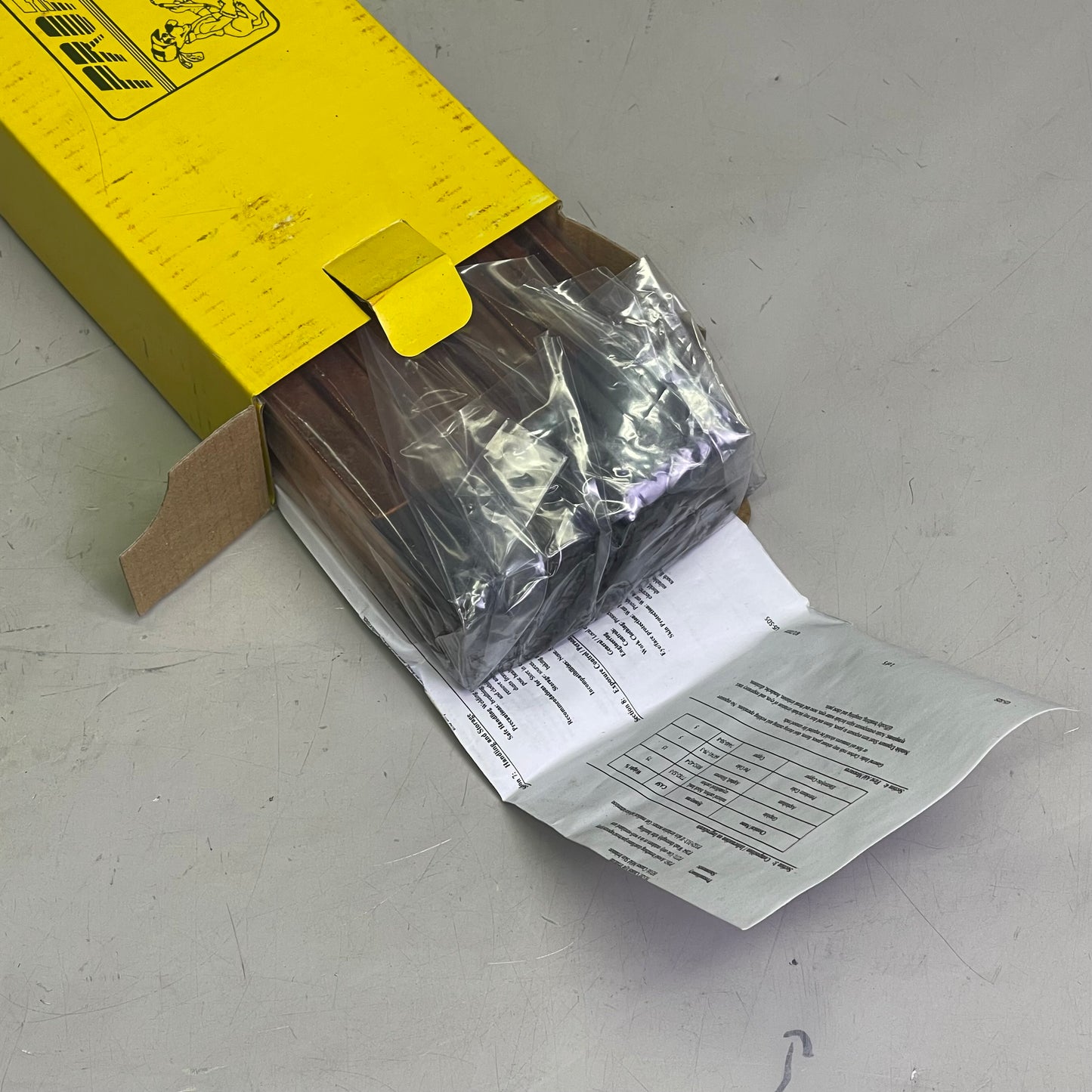 PROFAX (50 PK) Arc Gouging Carbons, 350~450 Amps DC 3/8"x5/32"x12" 00364OG103007