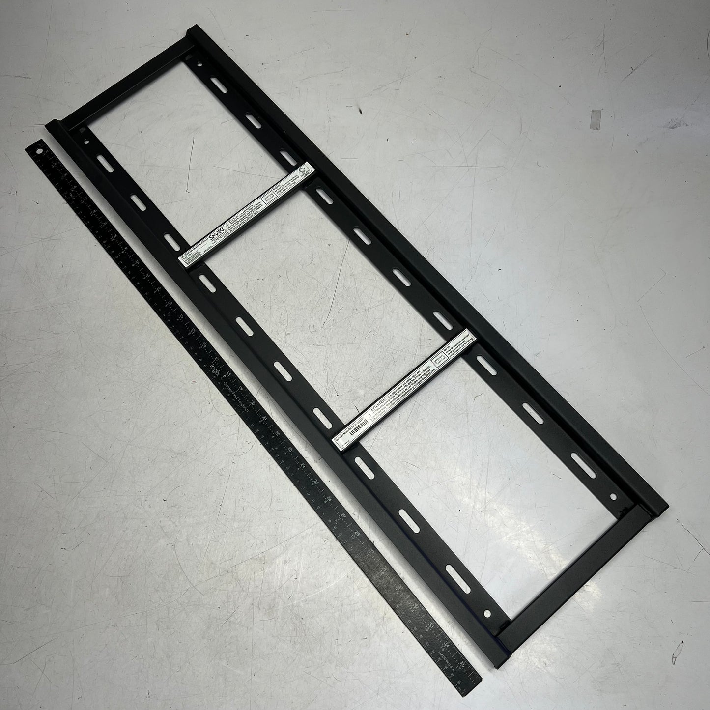 SMART TECH Fixed Wall Mount for Smart Tech Series Displays 220lb Cap WM-SBID-200