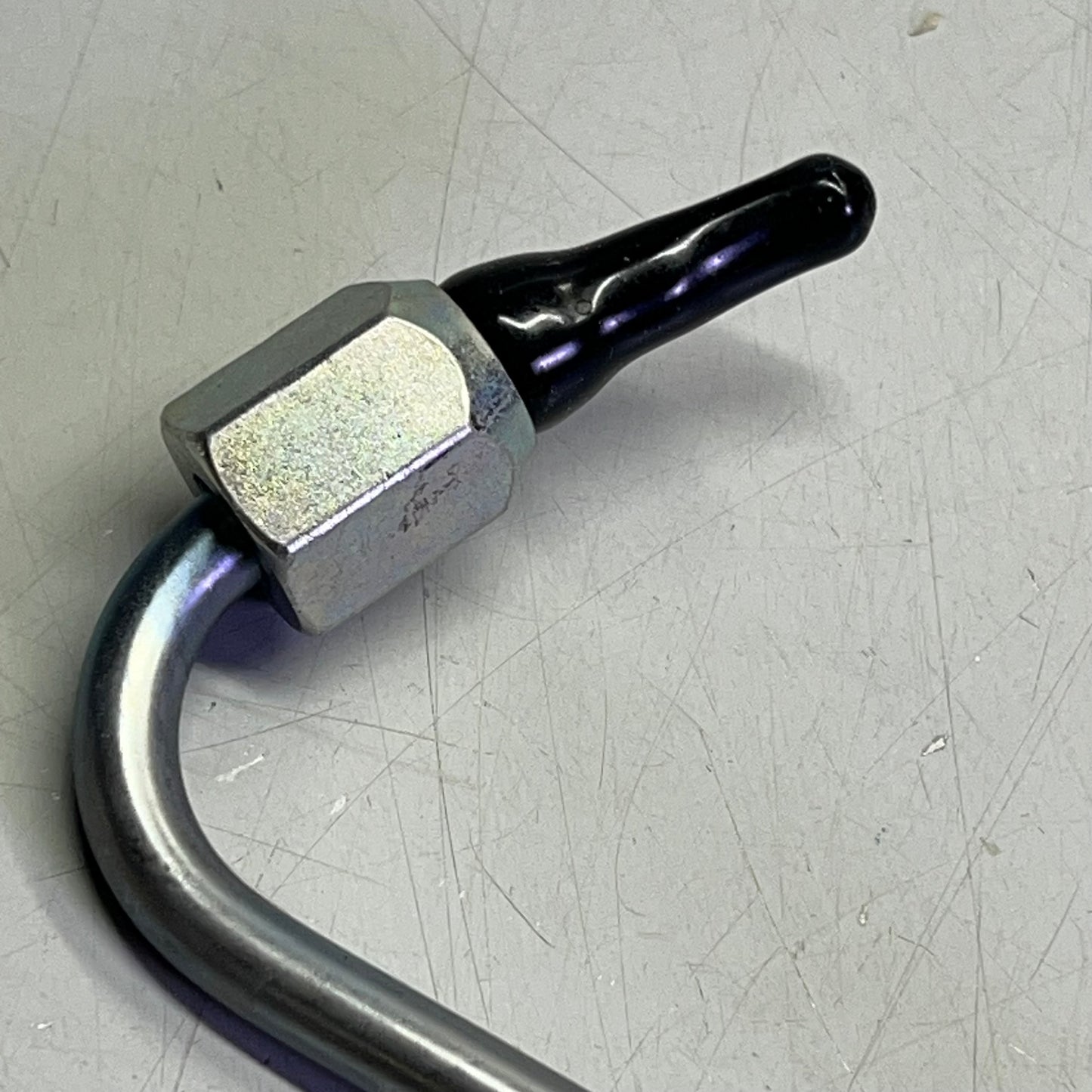 CUMMINS Fuel Injector Feed Line For 19-24 Ram 2500-3500 Trucks 5585176