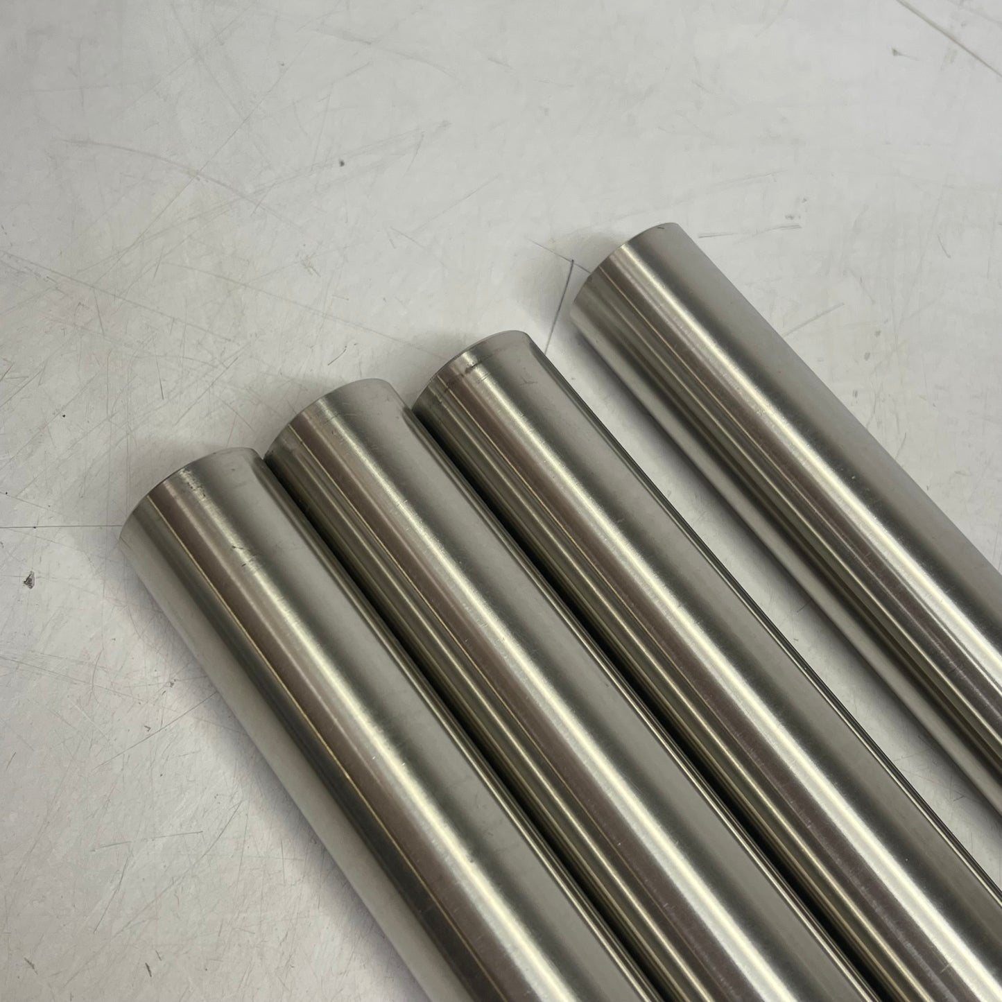 REGENCY Stainless Steel Legs for Sinks 18 1/2" L x 1 5/8" Dia Silver 600LEGSS14