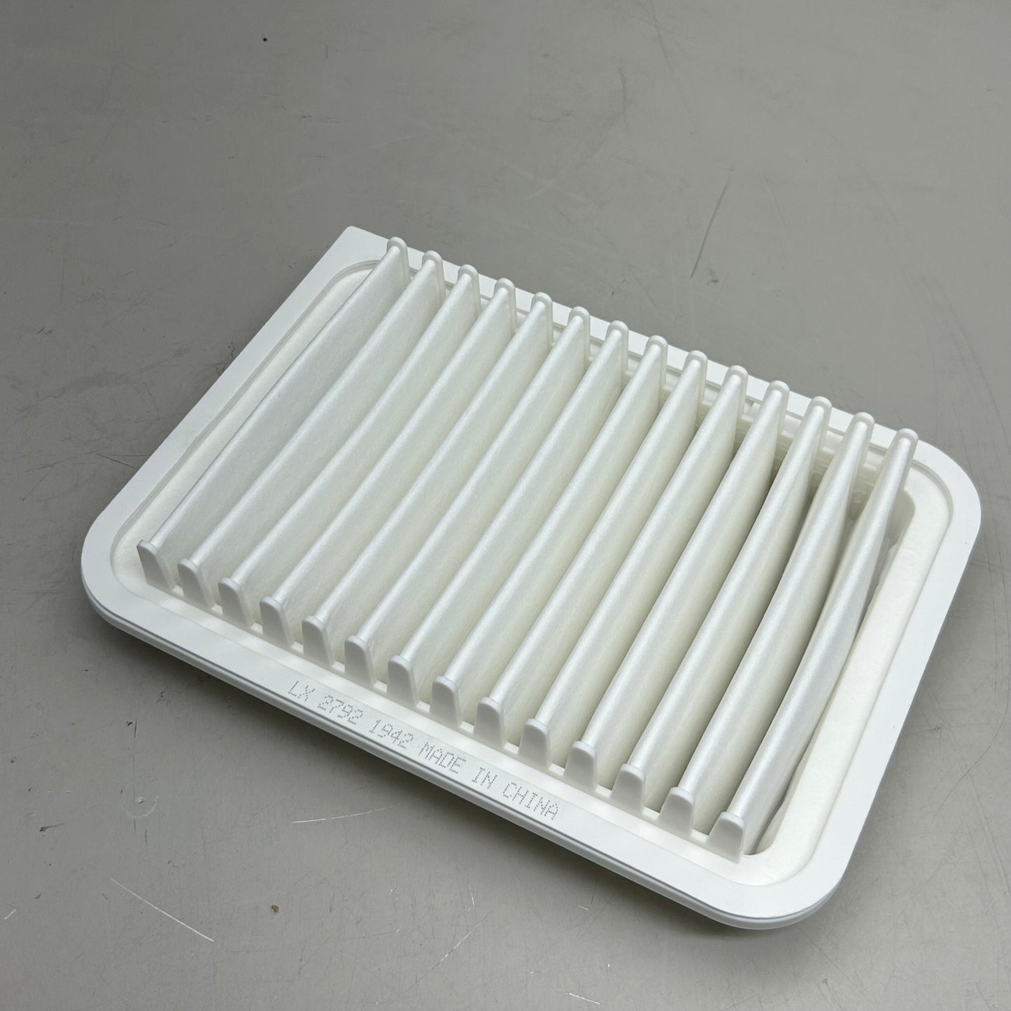 MAHLE Air Filter Replacement Part For Toyota LX2792