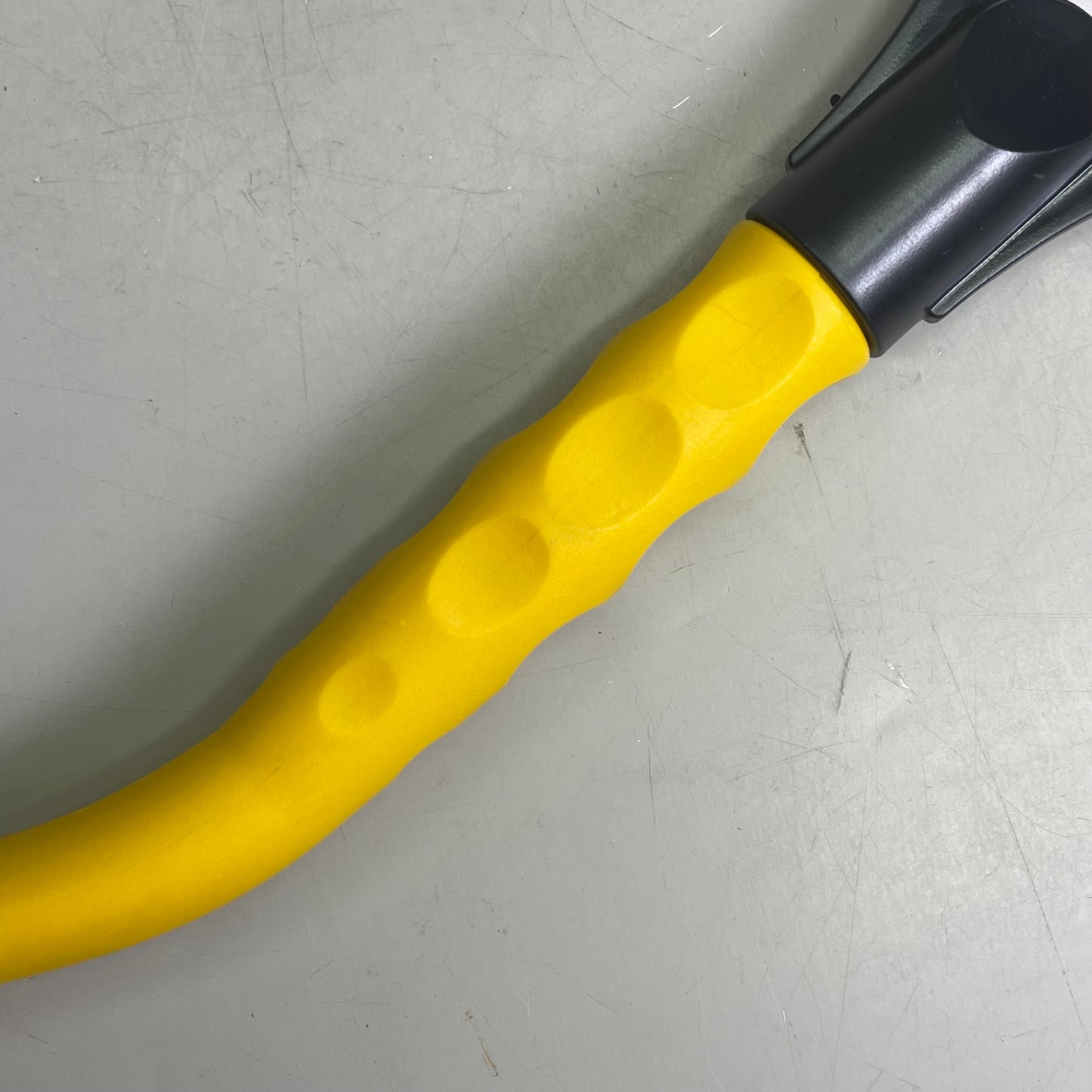 MALLORY (2-PACK) SnoWEEvel Snowbrush 16" Blue & Yellow S18-518