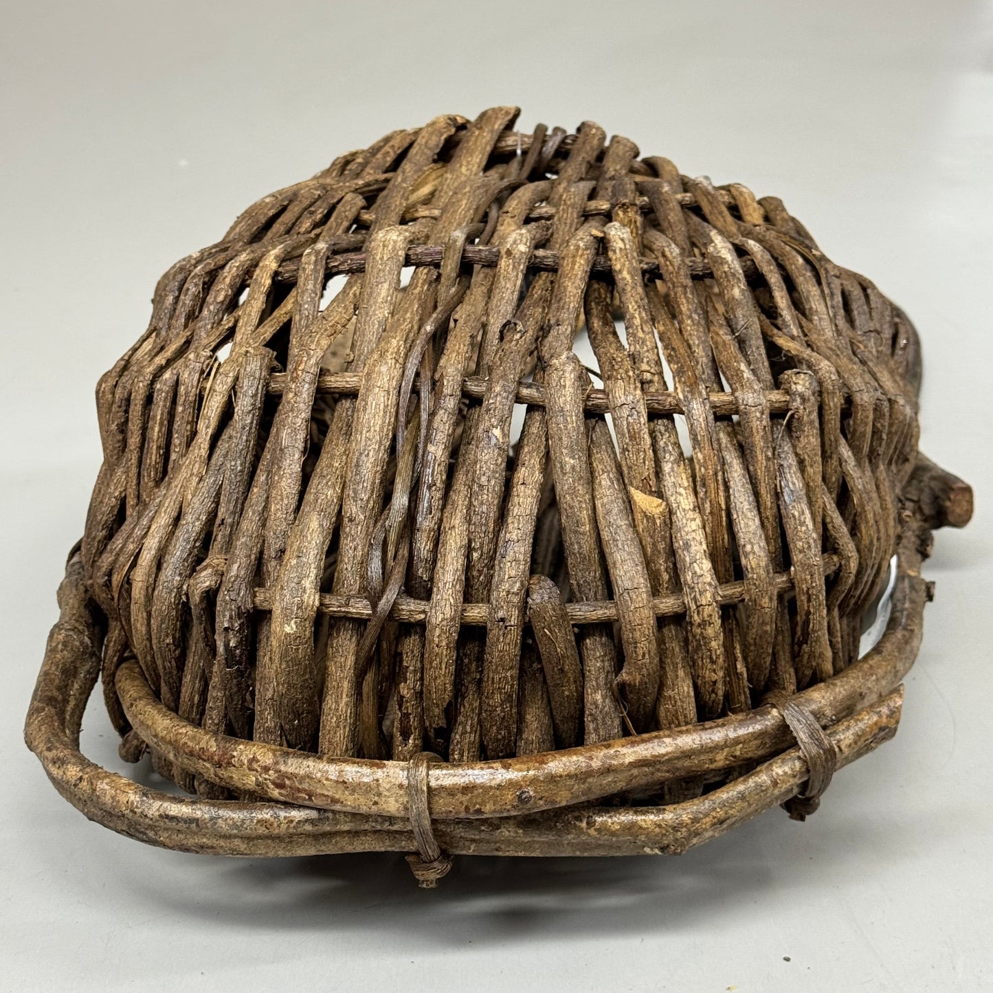 RAZ IMPORTS Vine Wall Basket Wall Decor 15.5" L X 7.5" W X 27" H Brown 4421038