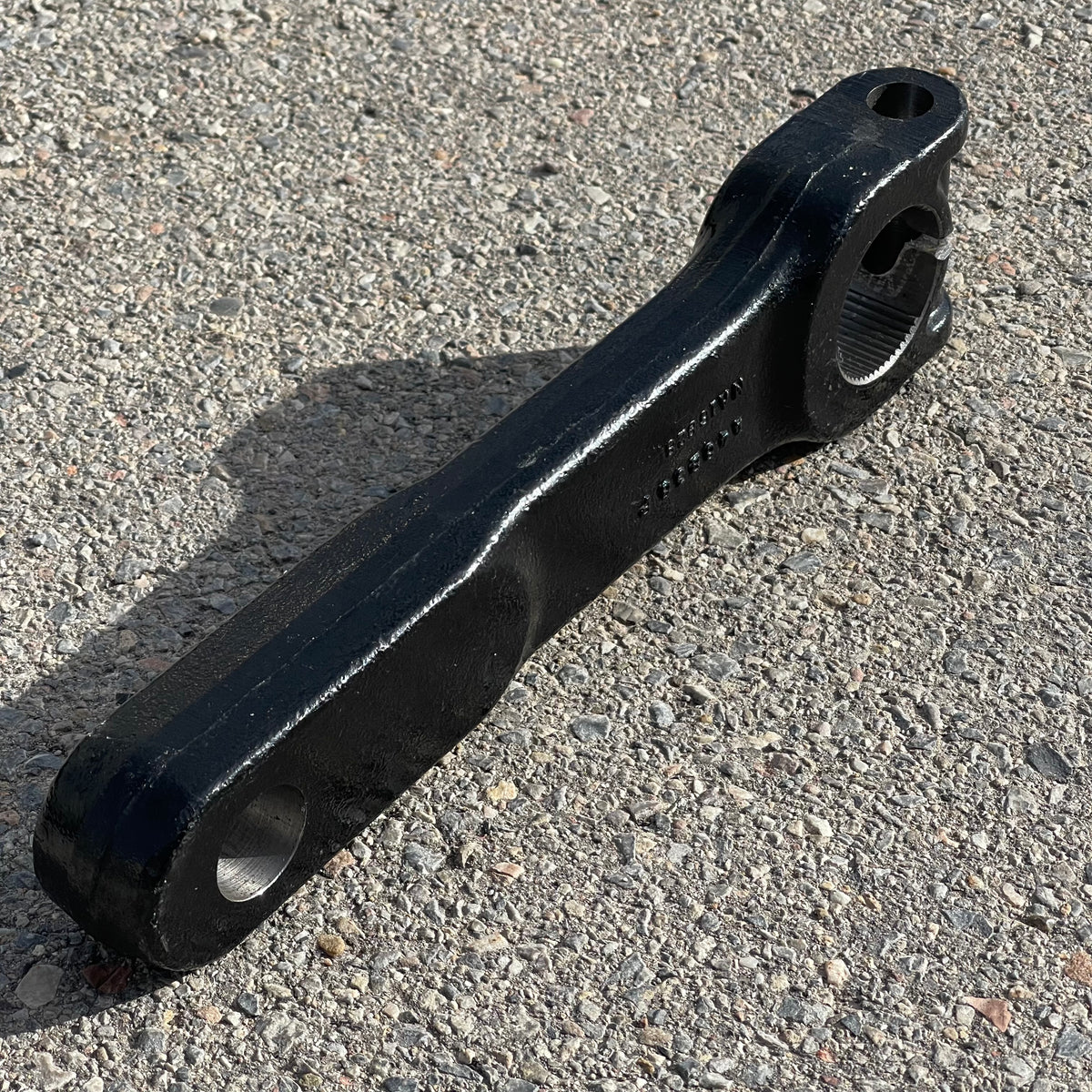 UNBRANDED Steering Pitman Arm 14"x4"x2" Black Steel 448238 P MA16828 (Good)