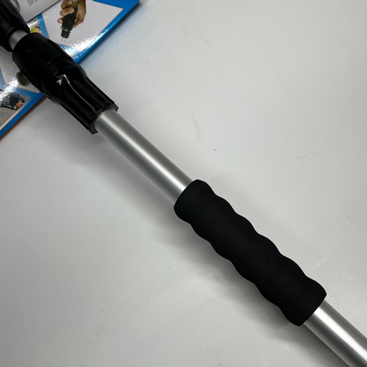 ZA@ CAMCO Rv Wash Brush with Adjustable Handle 36.38" L Blue 43633 (As-Is)
