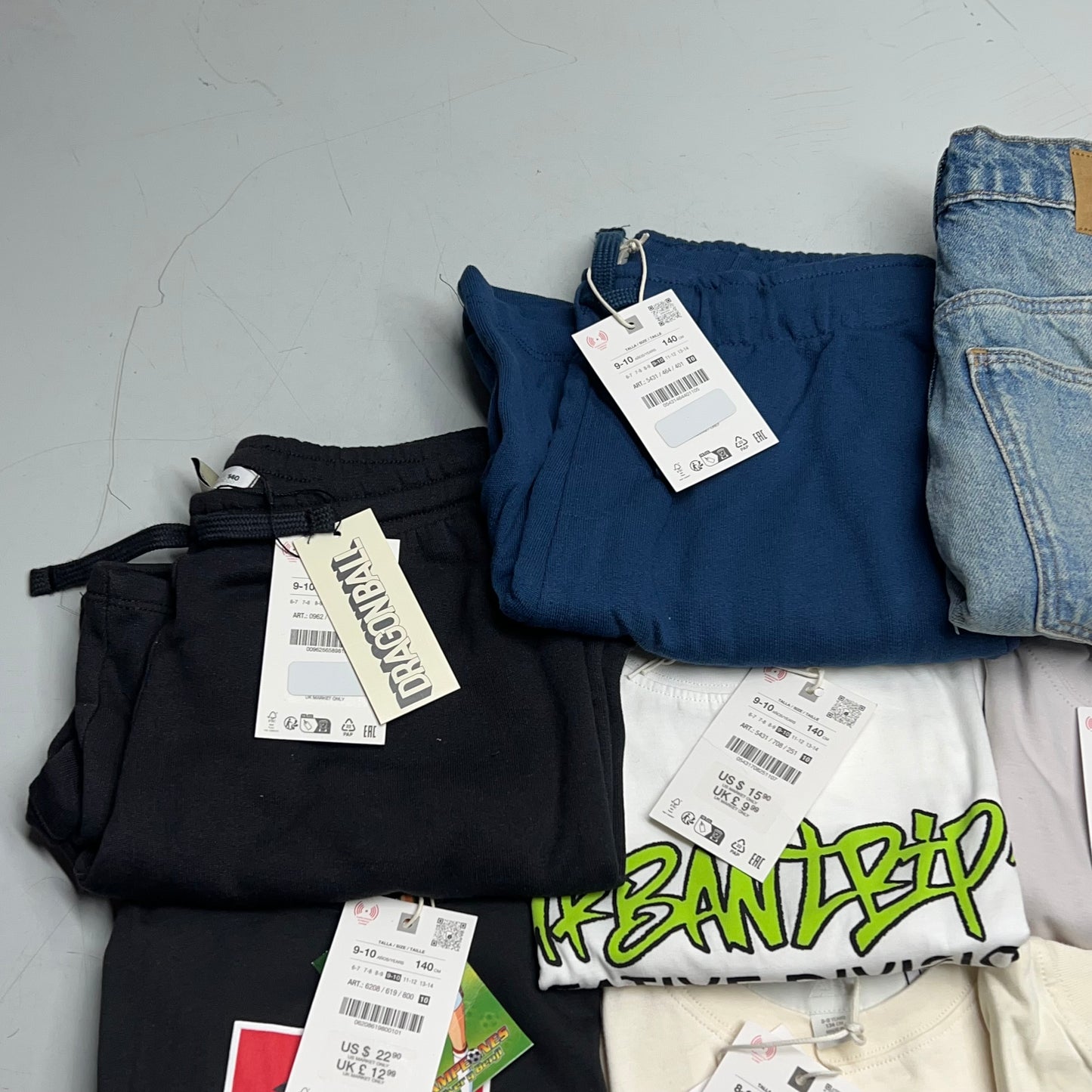 ZA@ ZARA Lot of  Kids Clothing Tee-Shirts, Jeans & Shorts Boy's Assorted Sizes