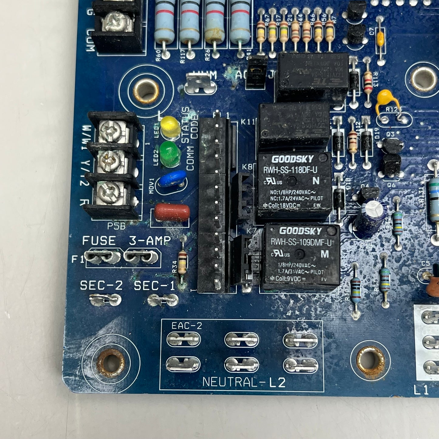 CARRIER Control Board For HVAC Systems As-is Slightly Used (see images) 9.6"x7.6"x1.3" HK42FZ066