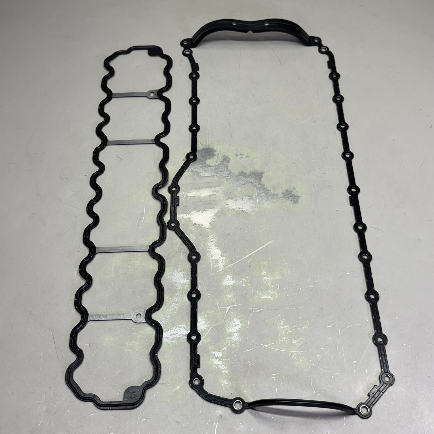 MAHLE Engine Kit Gasket Part Set Standard Thickness Jeep 95-3567