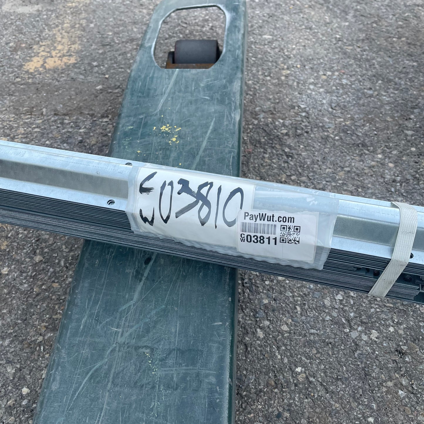 UNBRANDED Fence/Sign Posts 78” ~63 lbs ALUMINUM